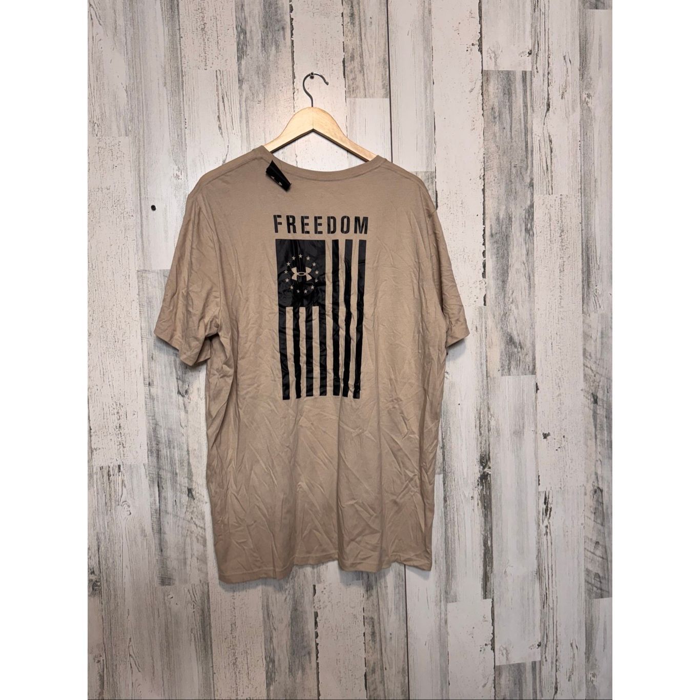 Under Armour Under Armour HeatGear Freedom T-Shirt Men’s 3XL Tan Loose Fi Size US XXL / EU 58 / 5 - 3 Thumbnail
