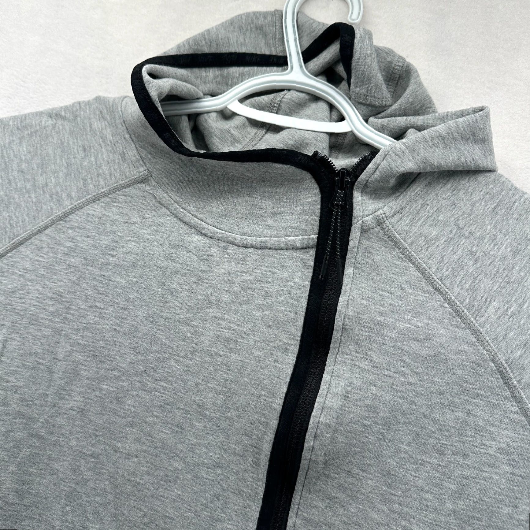Nike VINTAGE Nike Full Zip Hoodie Gray Women's XL Asymmetric Long Sleeve Pockets Size XL / US 12-14 / IT 48-50 - 3 Thumbnail