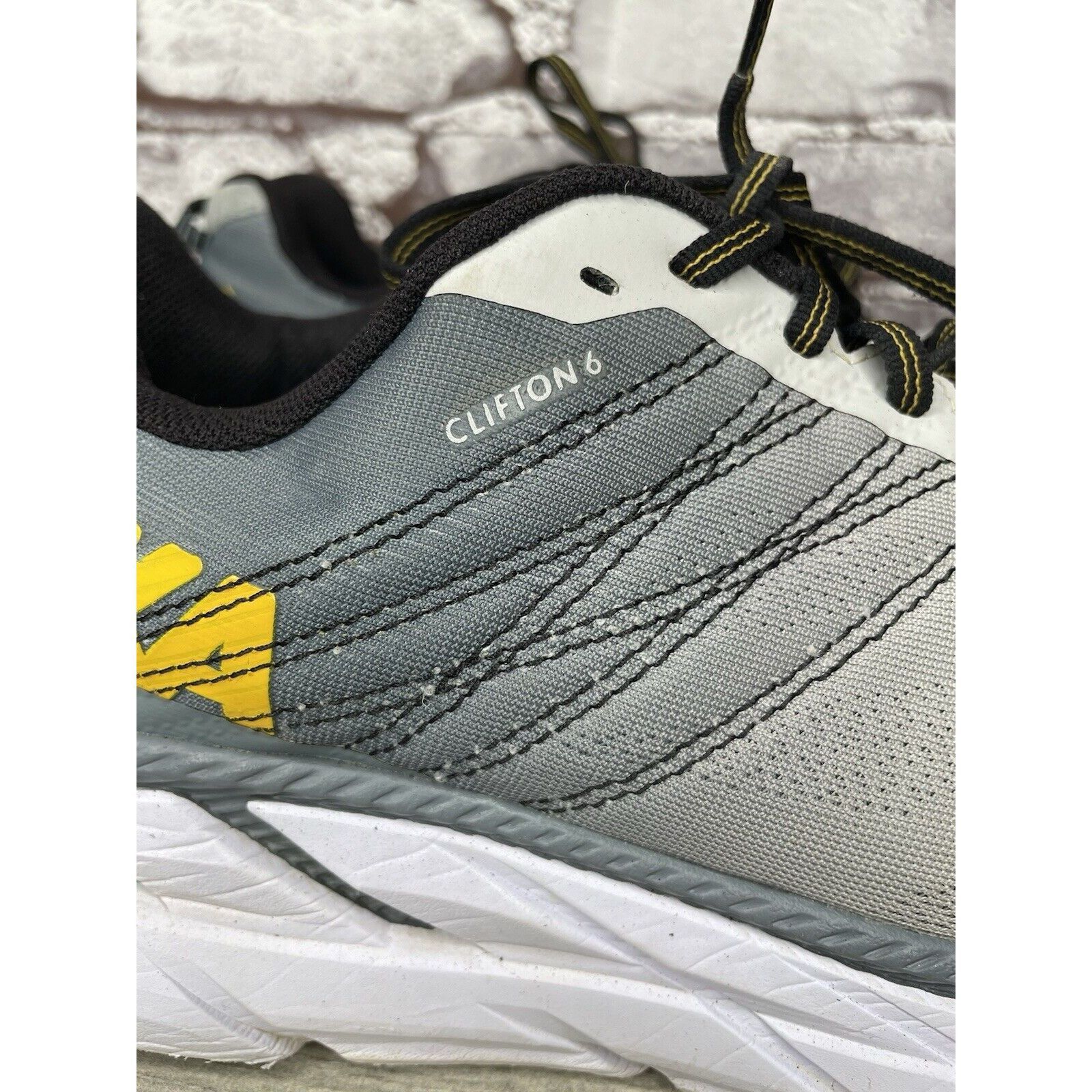 Hoka Hoka One One Clifton 6 Gray Running Shoes 1102872 LLRC Men’s Size US 12.5 / EU 45-46 - 20 Thumbnail