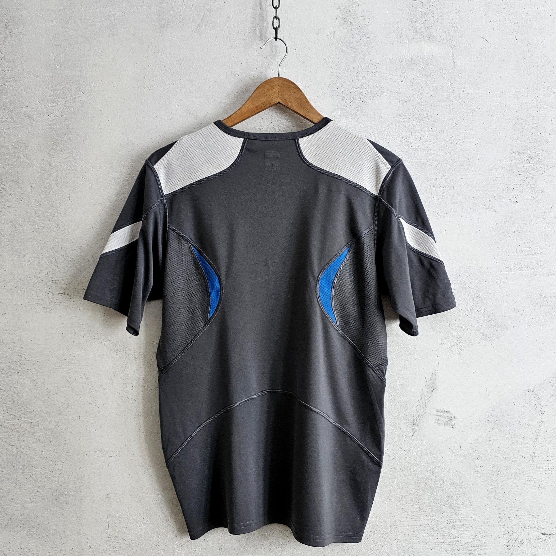 Nike ACG Nike ISPA vintage t-shirt Size US S / EU 44-46 / 1 - 2 Thumbnail
