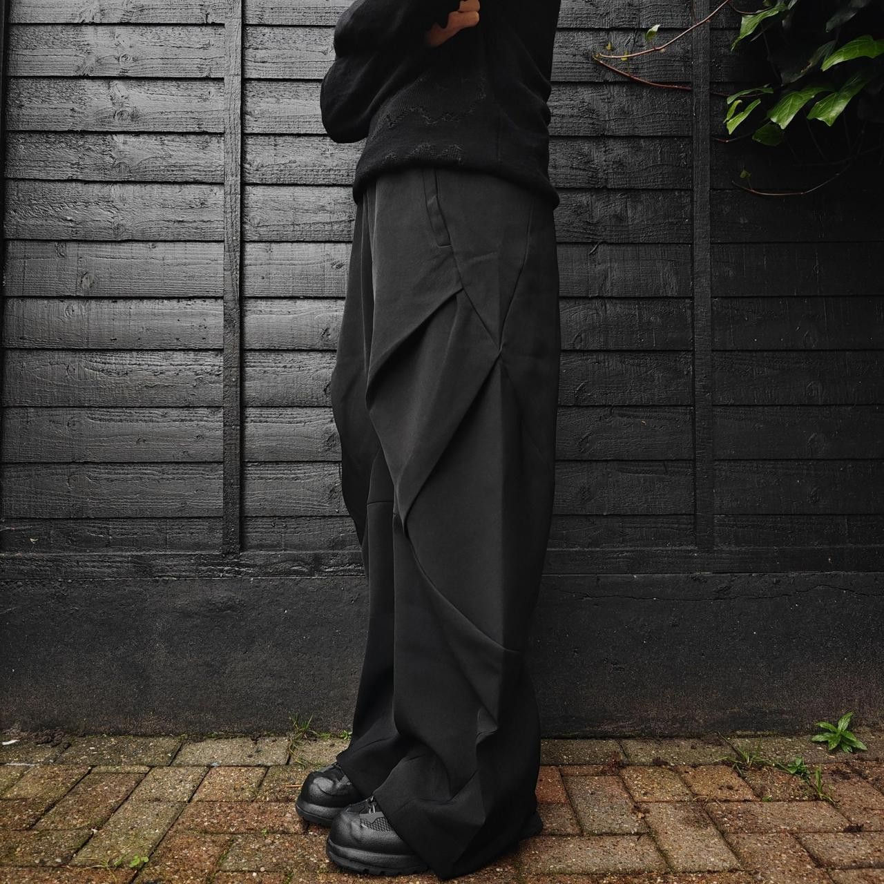Other Japanese Black Wide Leg Pleated Trousers Size US 32 / EU 48 - 3 Thumbnail