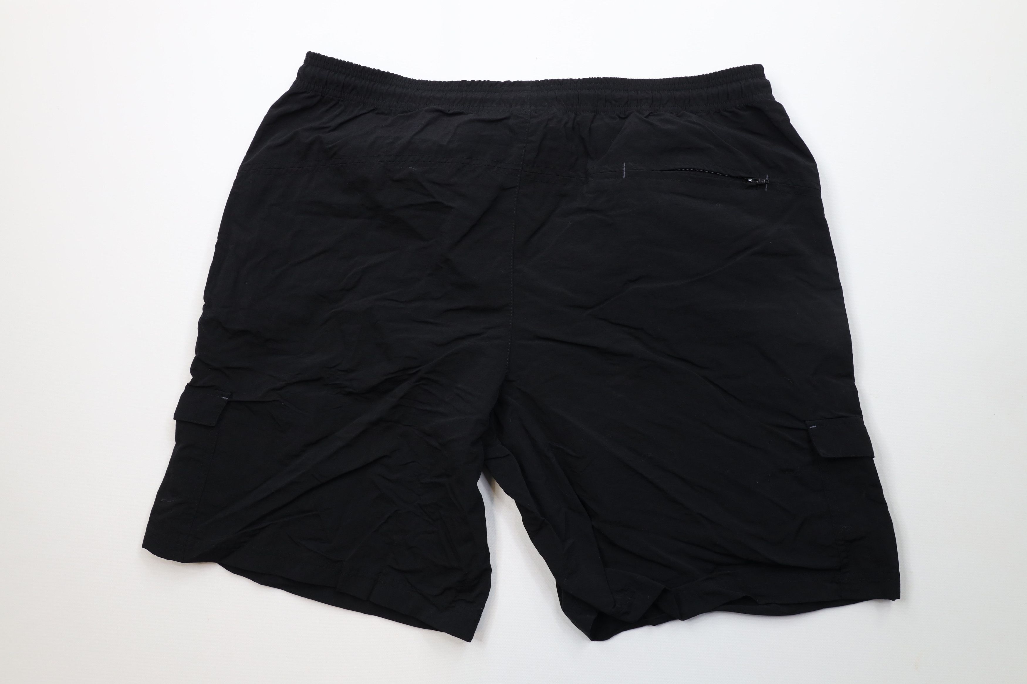 Reebok Vintage Y2K Reebok Windbreaker Cargo Shorts Black Nylon Size US 36 / EU 52 - 9 Thumbnail