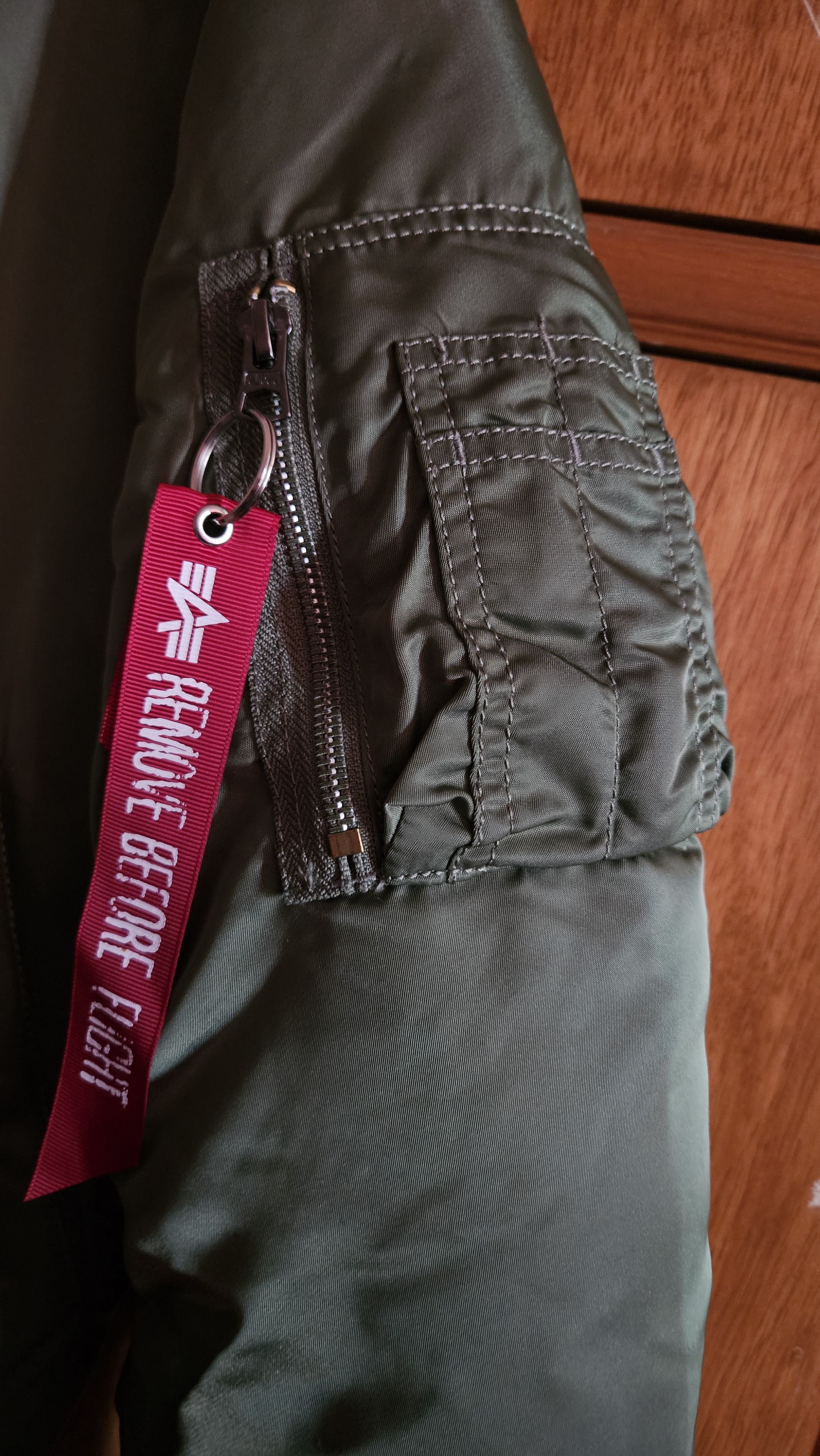 Alpha Industries Flight jacket MA-1 Size US S / EU 44-46 / 1 - 2 Thumbnail
