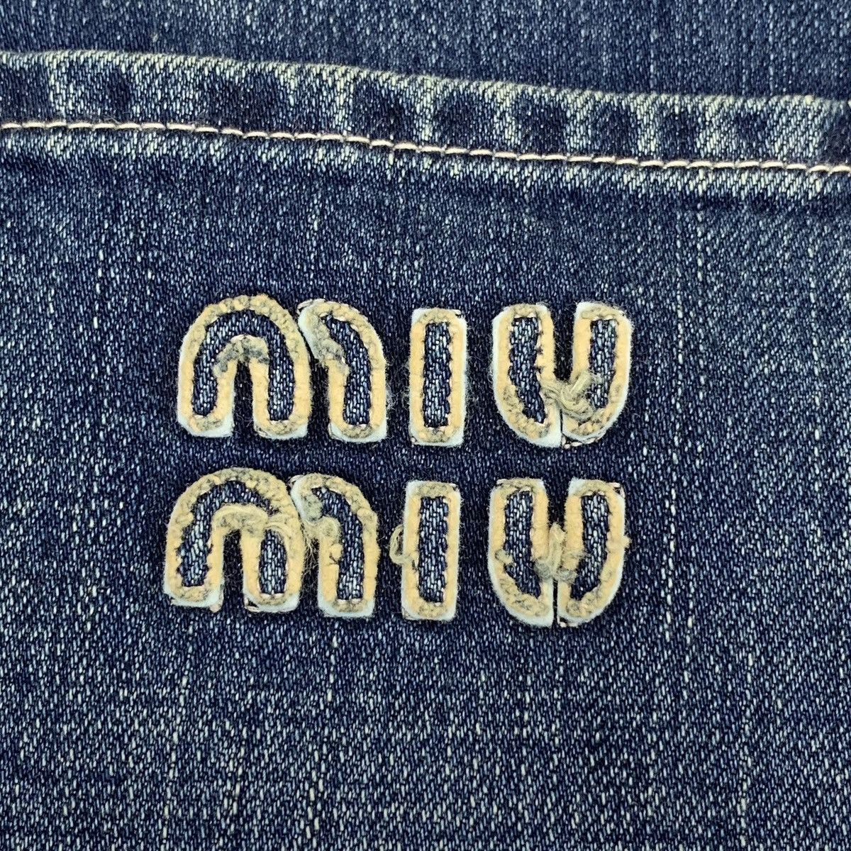 Miu Miu Miu Miu 23SS Dark Blue Logo Letter Cotton Denim Pants K26WX Size 26" / US 2 / IT 38 - 6 Thumbnail