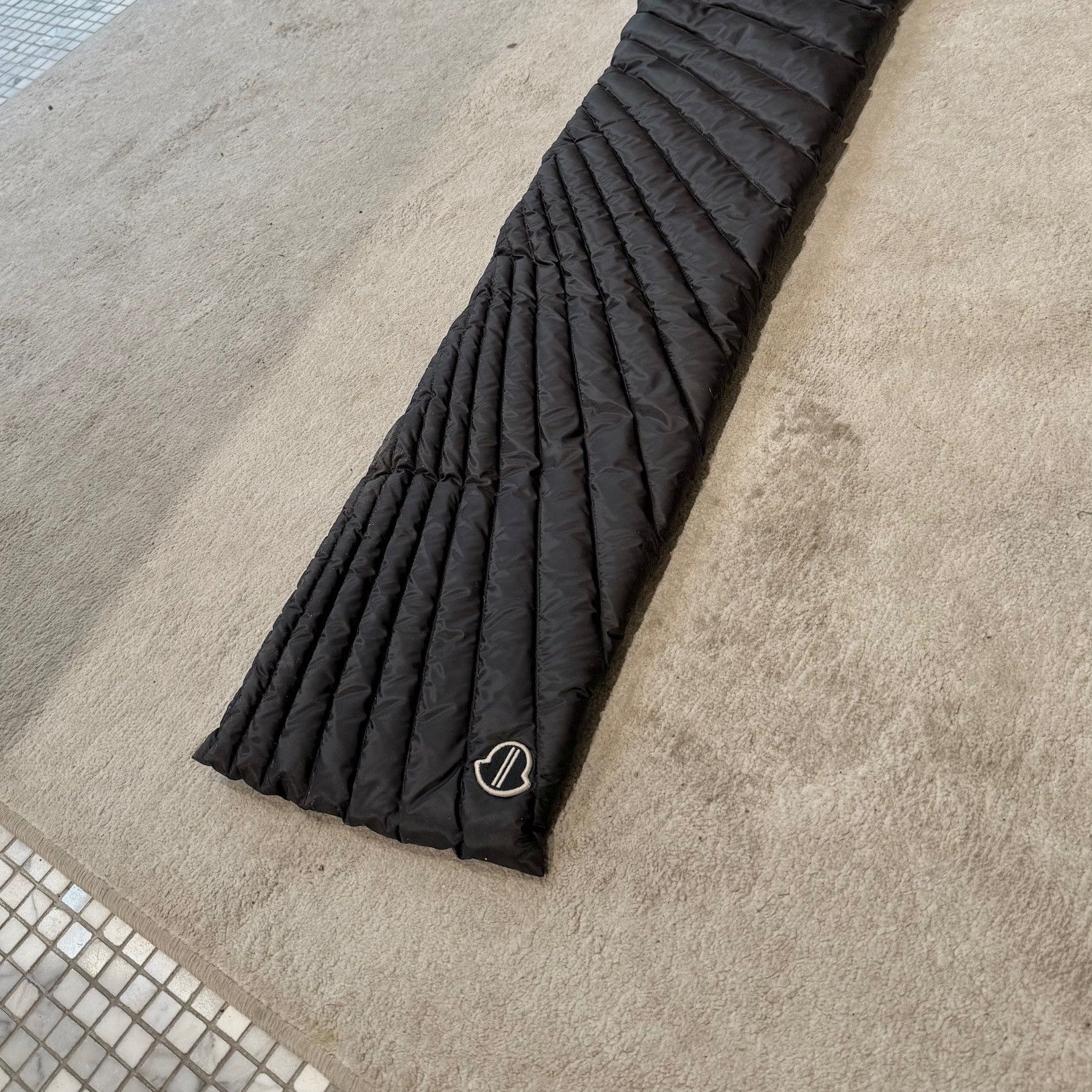 Moncler × Rick Owens Moncler X Rick Owens Radiance Quilted Padded Scarf Size ONE SIZE - 6 Thumbnail