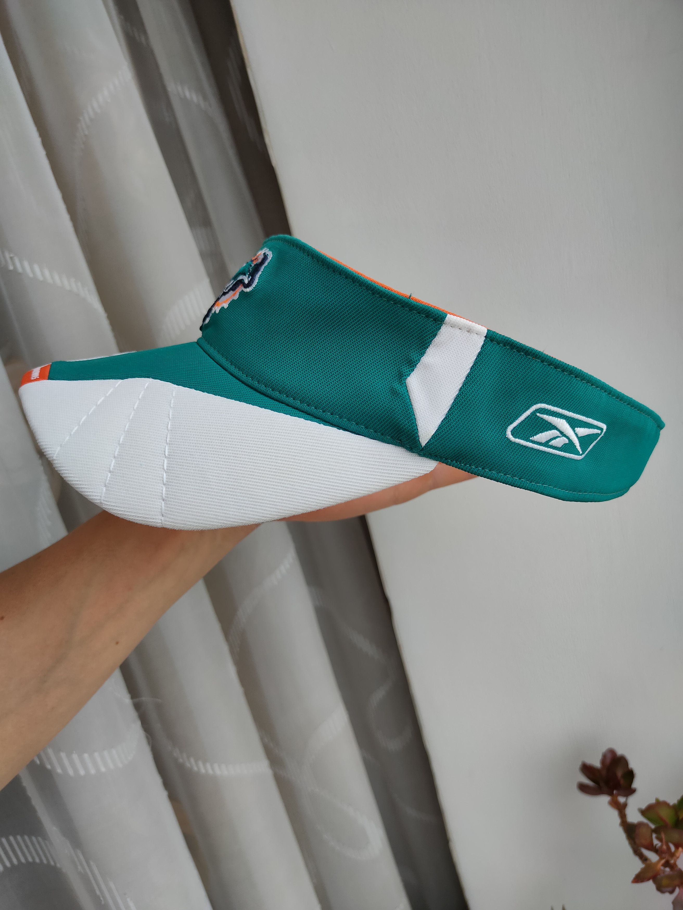 Reebok Reebok NFL Miami Dolphins vintage visor cap hat Size ONE SIZE - 3 Thumbnail