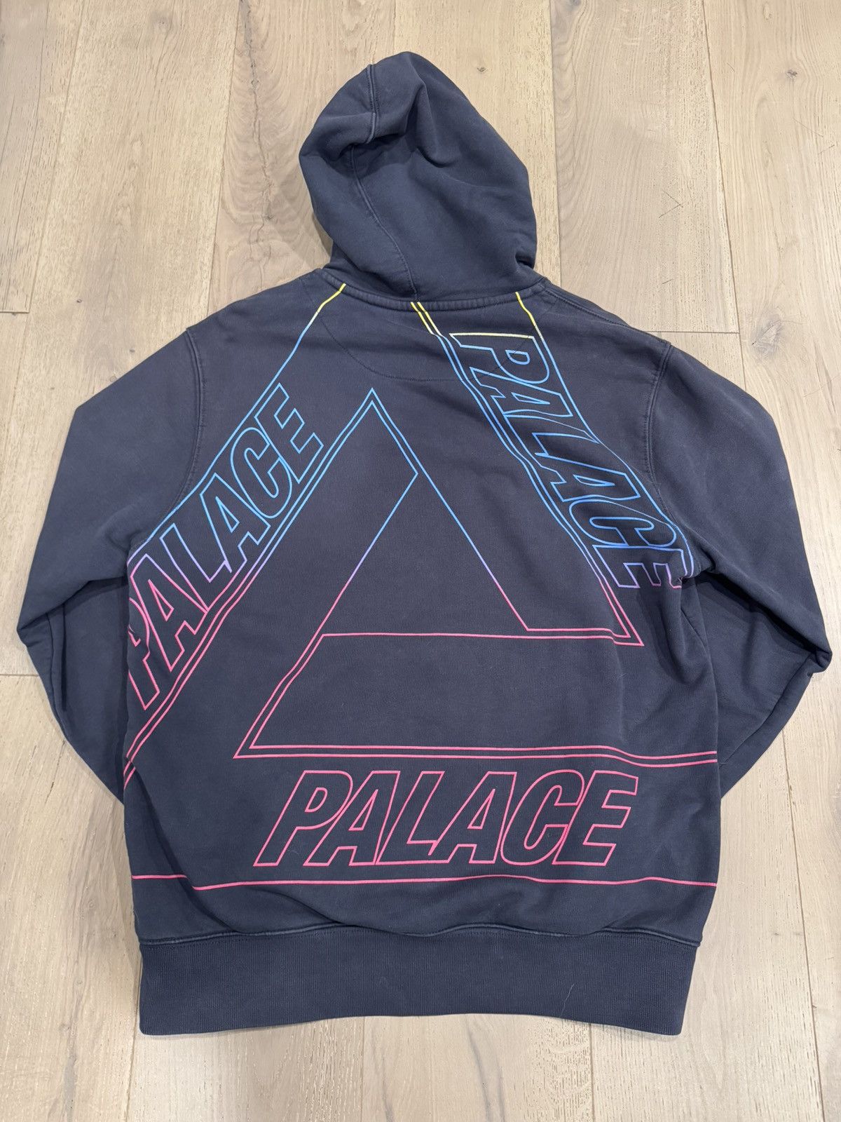 Palace Palace Linear Triple Fade Hood Size US M / EU 48-50 / 2 - 2 Thumbnail