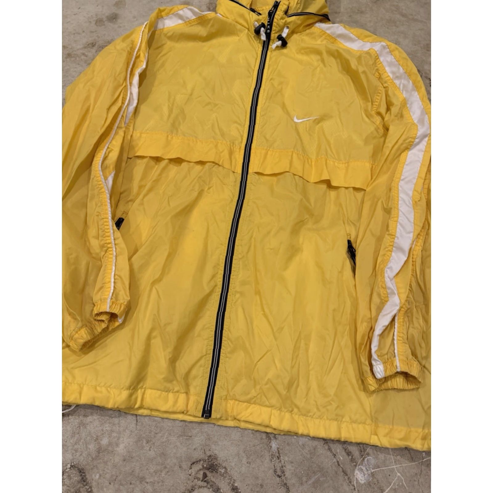 Nike VINTAGE Nike Windbreaker Zip Up Yellow XL 90s Breathable Y2K Jacket Men Size US XL / EU 56 / 4 - 6 Thumbnail