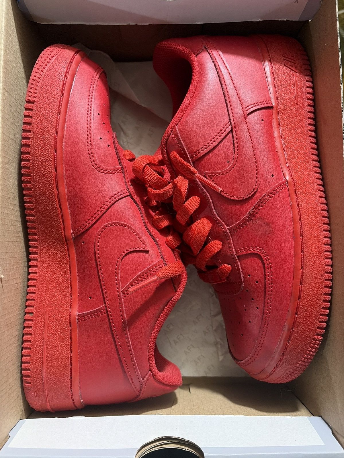 Nike “University Red” Nike Air Force 1 Size US 6.5 / EU 39-40 - 2 Thumbnail