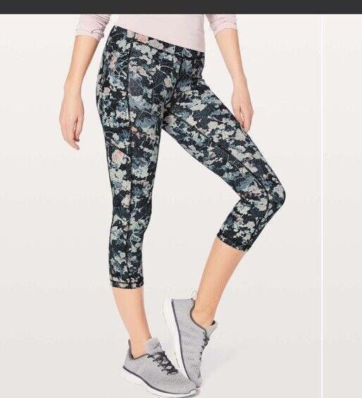 Designer Lululemon Speed Up Crop Leggings 8 Spring Bloom Size 30" / US 8 / IT 44 - 1 Thumbnail