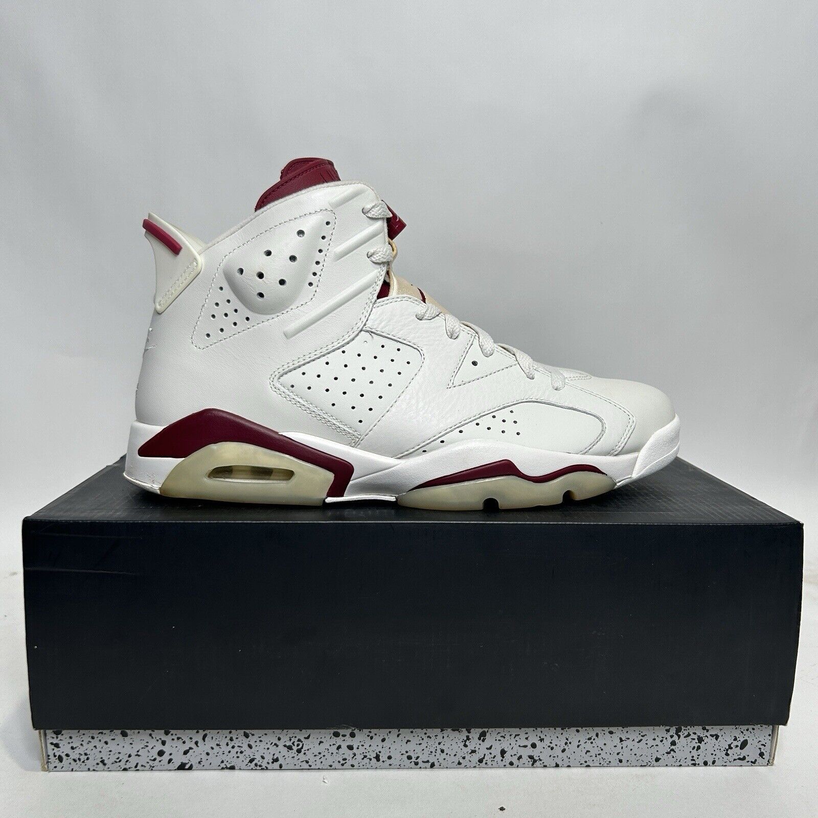 Nike Nike Air Jordan 6 Retro OG “Maroon” 2024 Size US 11 / EU 44 - 5 Thumbnail