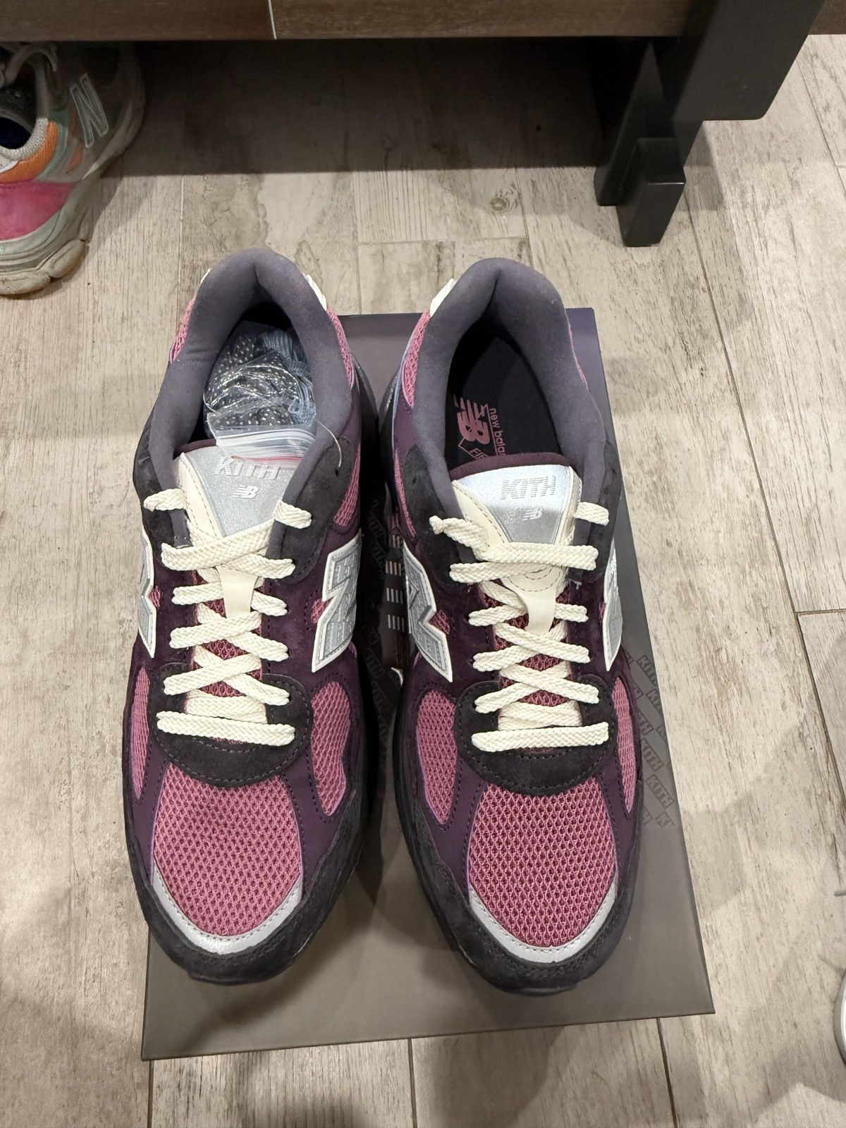 Kith × New Balance Kith New Balance 2010 Size US 10.5 / EU 43-44 - 3 Thumbnail