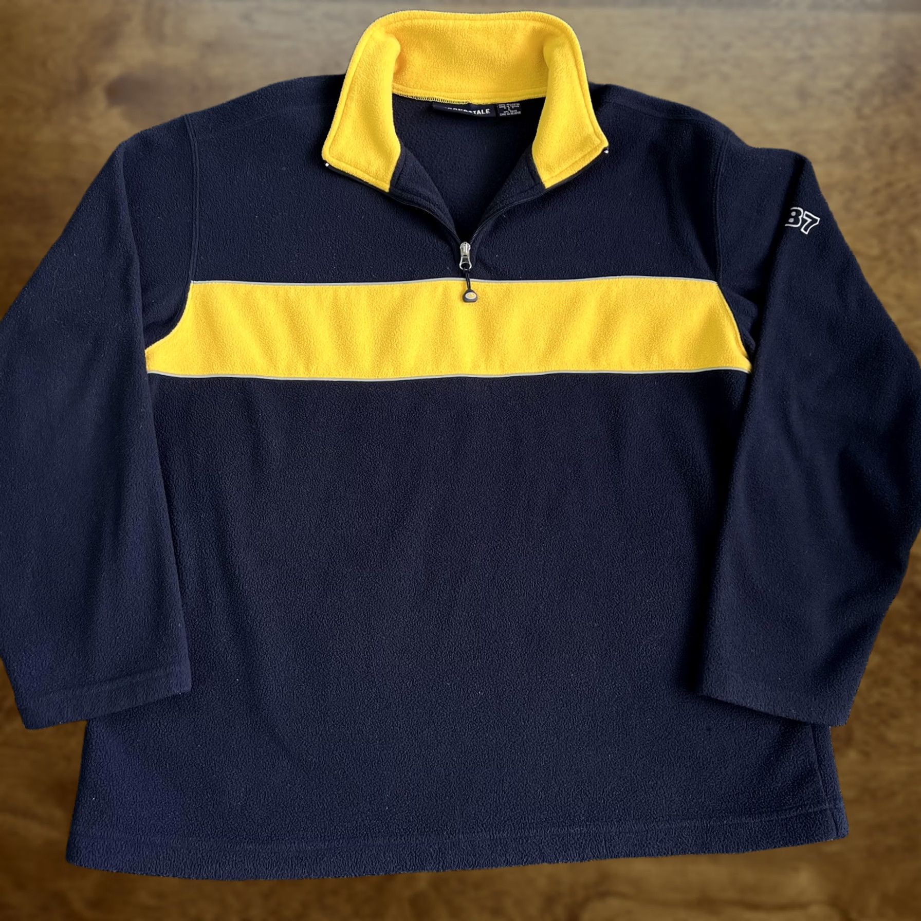 Vintage Aéropostale Fleece Pullover Mens Large Navy Yellow Quarter Zip A87 AERO Top Shirt Navy Yellow Striped Logo Embroidered Zip Pullover Mens L Size US L / EU 52-54 / 3 - 1 Thumbnail