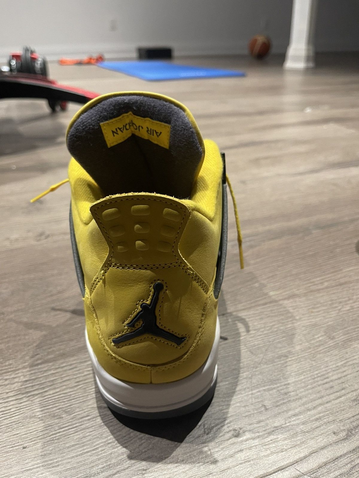 Jordan Brand Jordan 4 lightning Size US 10 / EU 43 - 5 Thumbnail