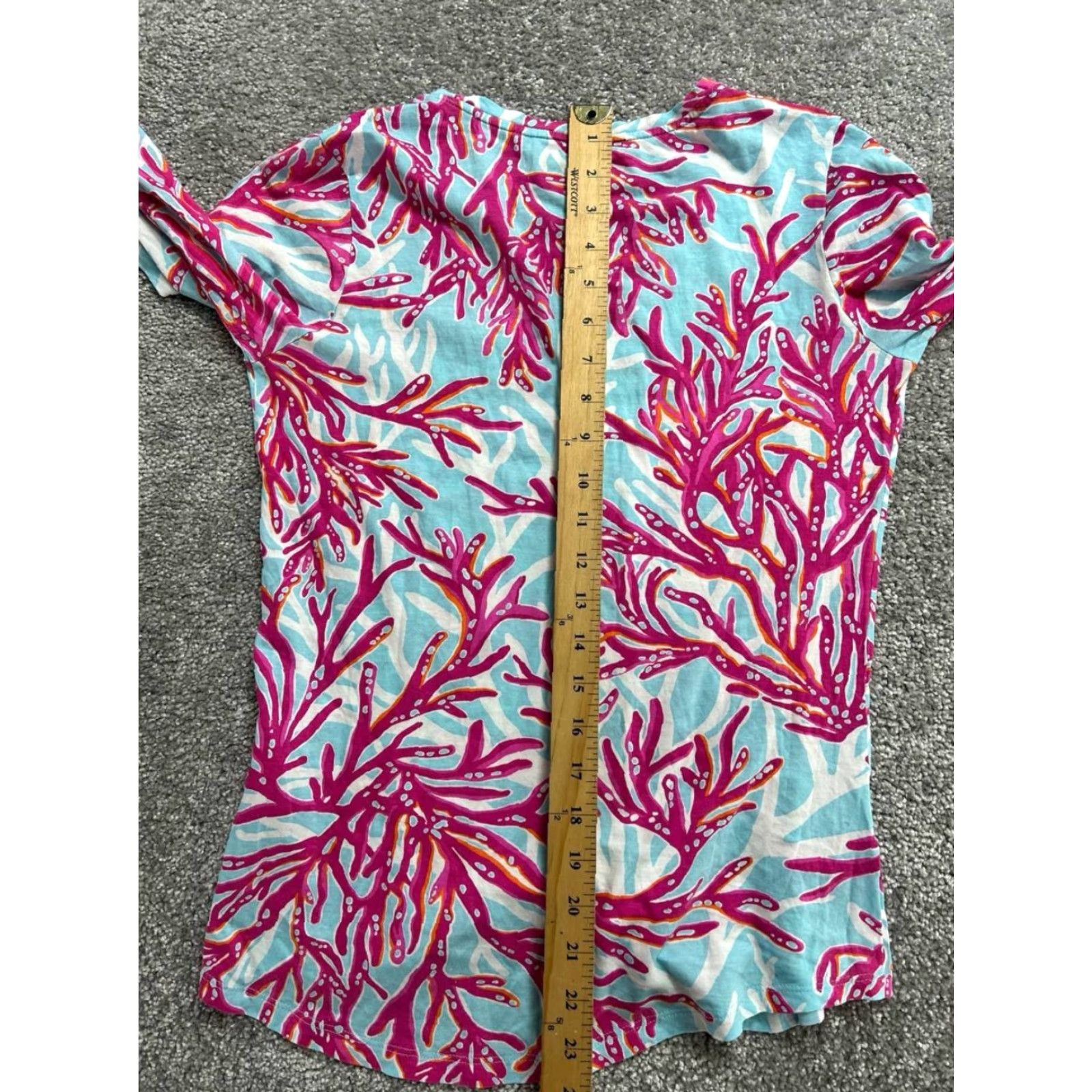 Lilly Pulitzer Lilly Pulitzer Blouse Womens Small Multicolor Pima Cotton Coral Reef V-Neck Short? Size S / US 4 / IT 40 - 5 Thumbnail