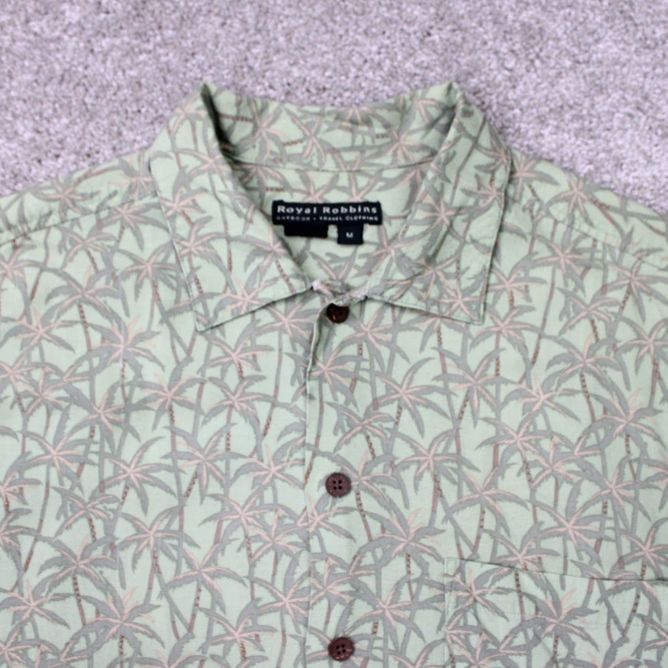 Royal Robbins Royal Robbins Shirt Mens Medium Green Floral 100% Rayon Short Sleeve Button Up Size US M / EU 48-50 / 2 - 5 Thumbnail
