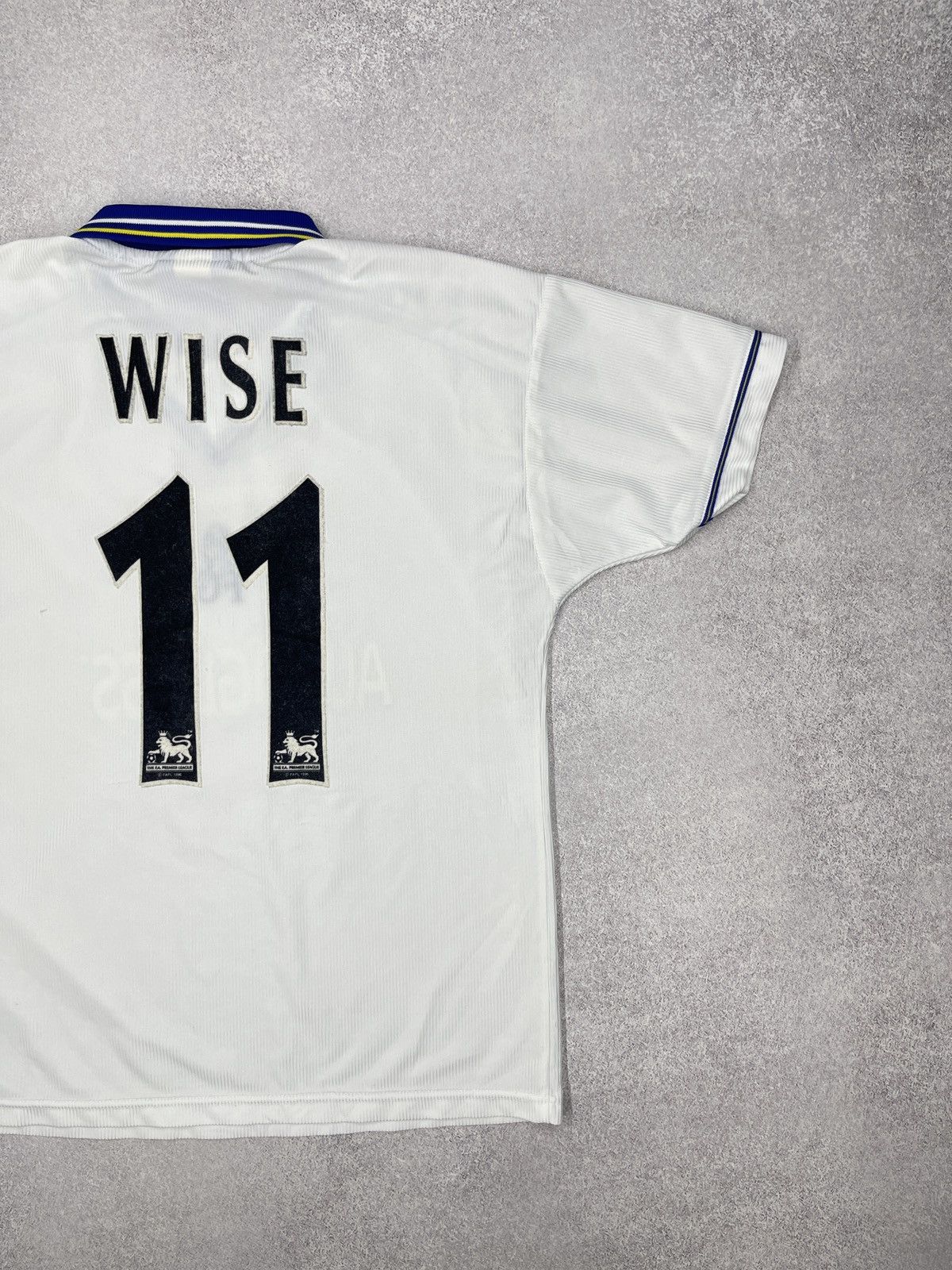 Umbro Umbro Chelsea Wise 11 Autoglass 1998/2000 Soccer Jersey Size US S / EU 44-46 / 1 - 8 Thumbnail