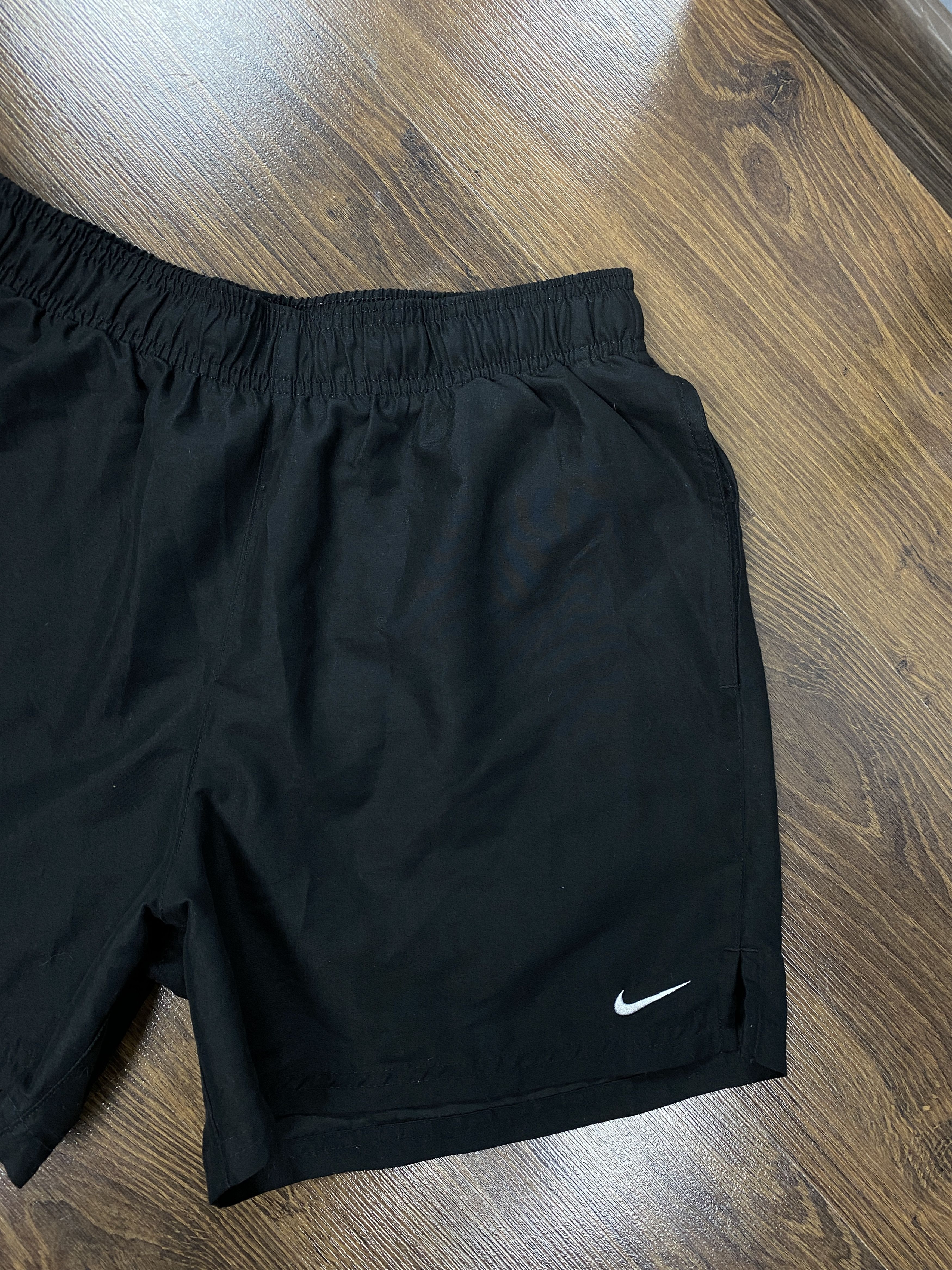 Nike Nike Mens Nylon Shorts y2k Size US 32 / EU 48 - 2 Thumbnail