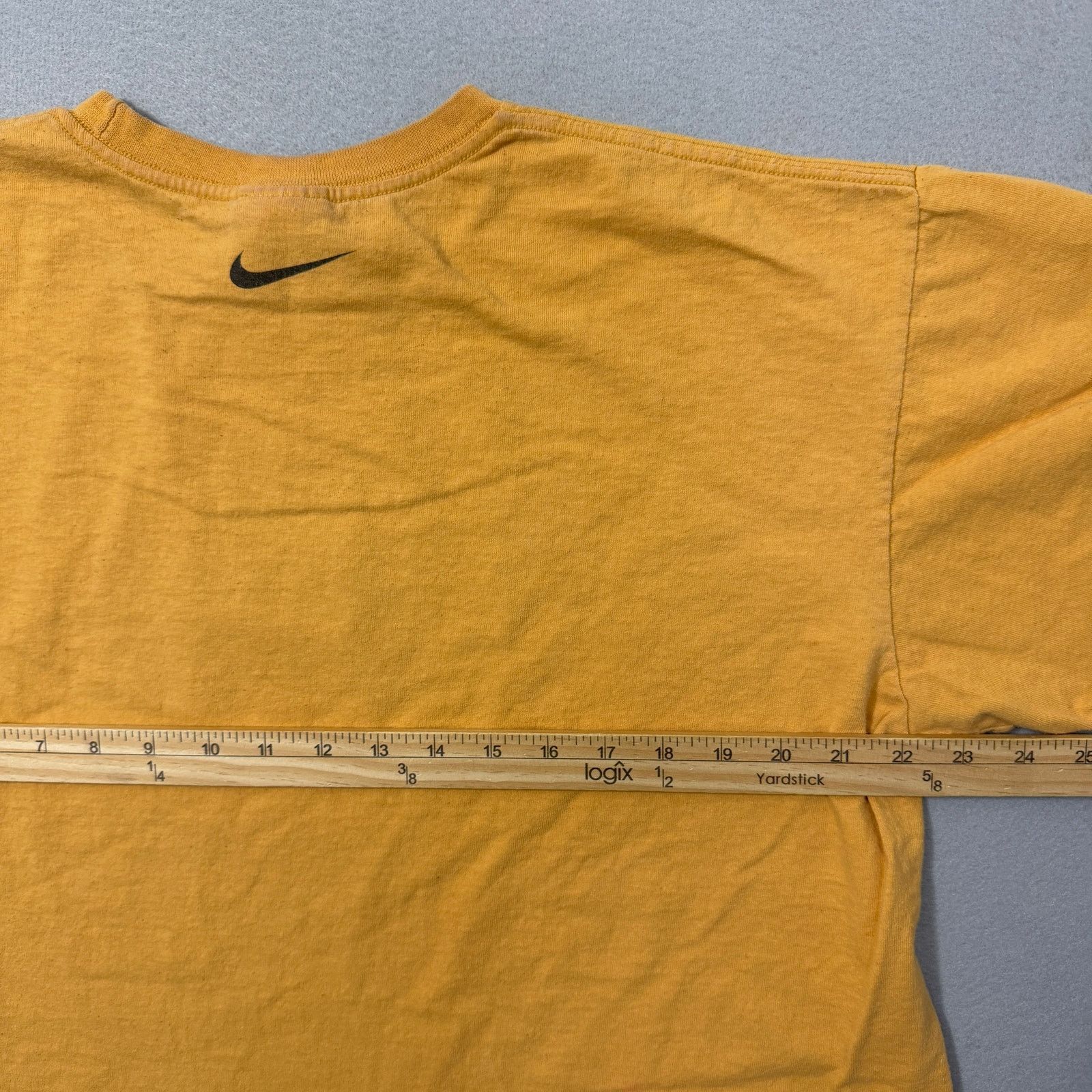 Nike Vintage Nike Swoosh Shirt Men's Large Boxy Yellow y2k Logo Size US L / EU 52-54 / 3 - 10 Thumbnail