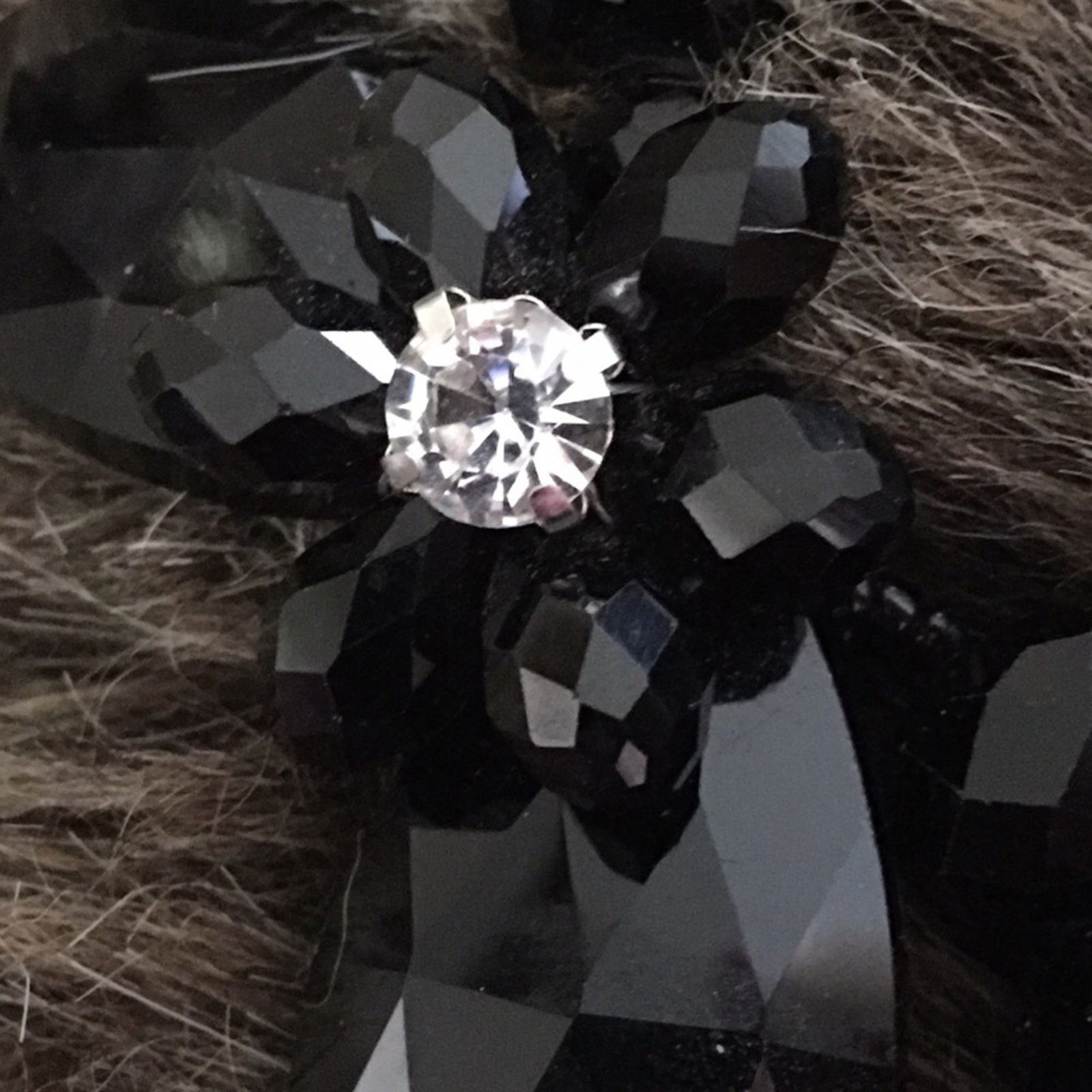 Jewelry Black faceted teardrop glass floral style necklace Size ONE SIZE - 7 Thumbnail