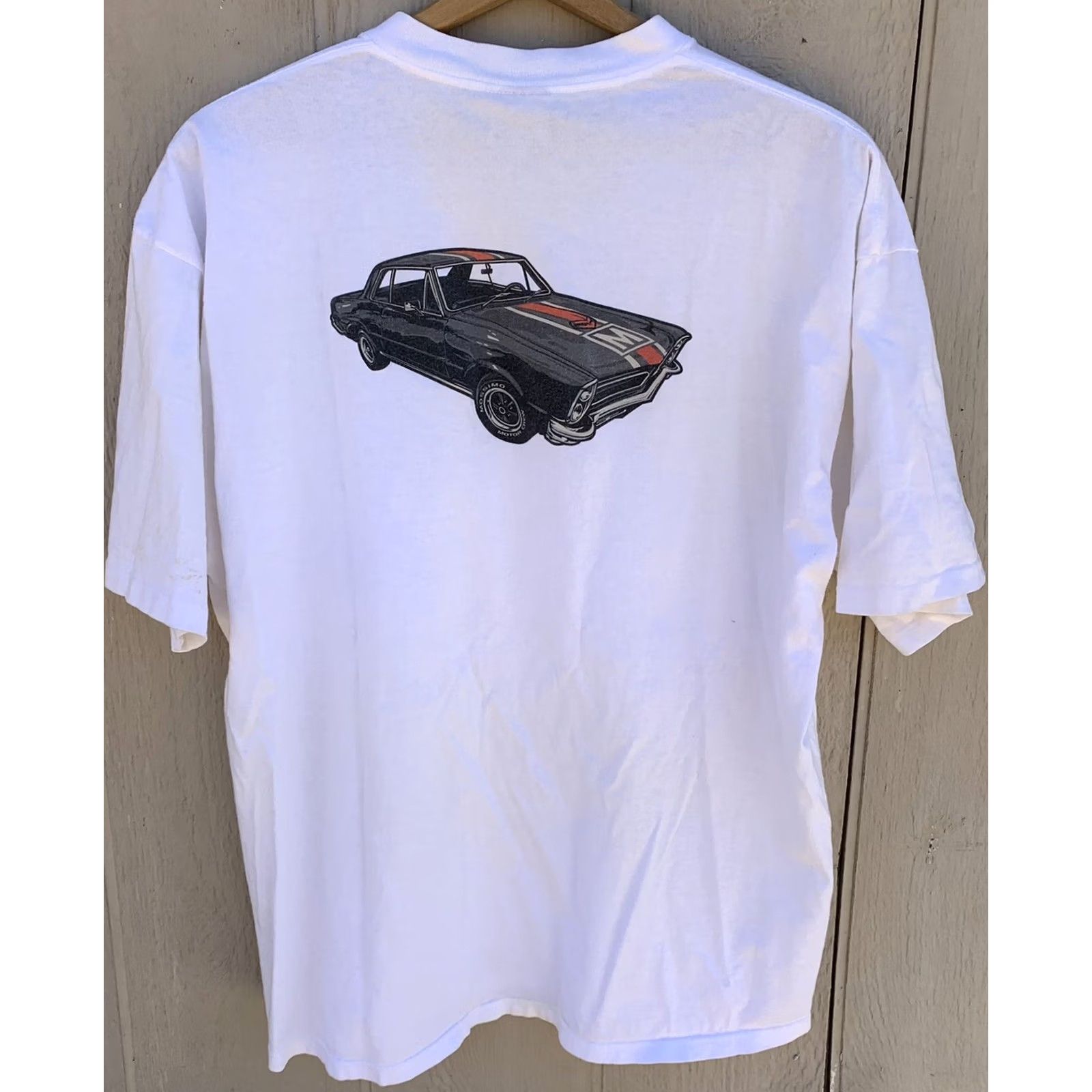 Mossimo VINTAGE Mossimo Limited Edition Graphic t-shirt Unbeaten Track Record Mustang XL Men XL White Graphic Tee 1990s USA Size US XL / EU 56 / 4 - 3 Thumbnail