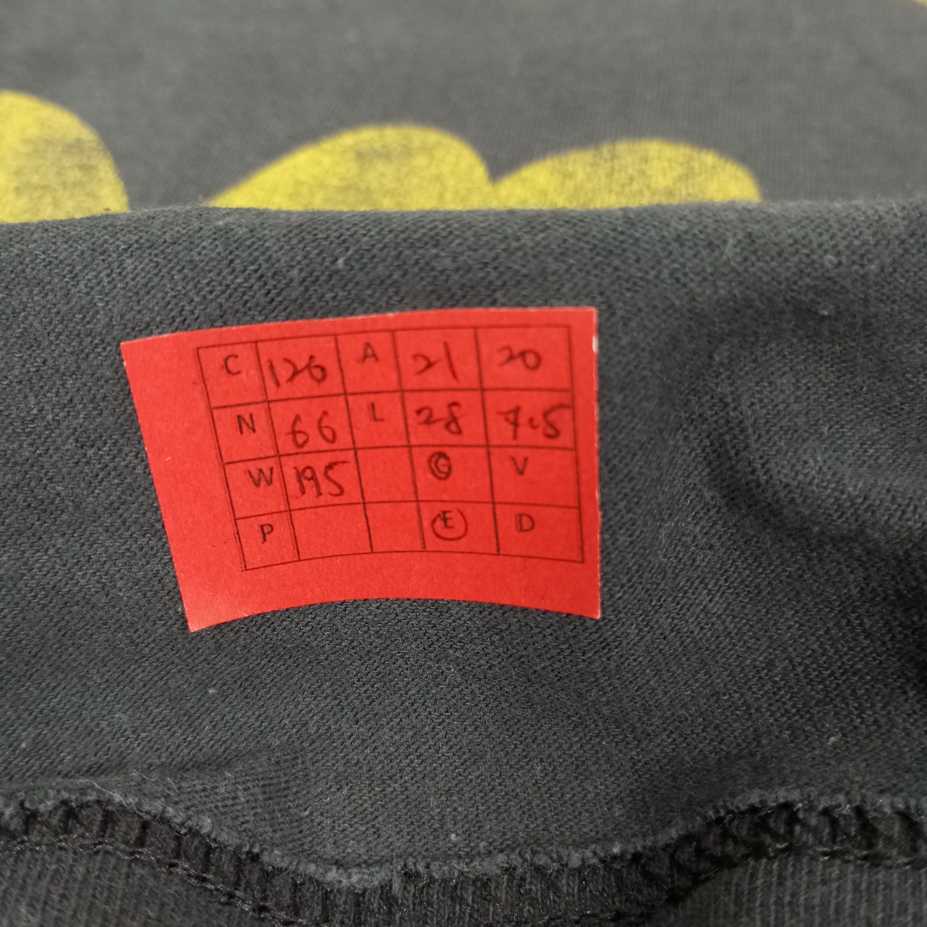 DC Comics Batman Logo Design Tshirt Size US L / EU 52-54 / 3 - 8 Thumbnail