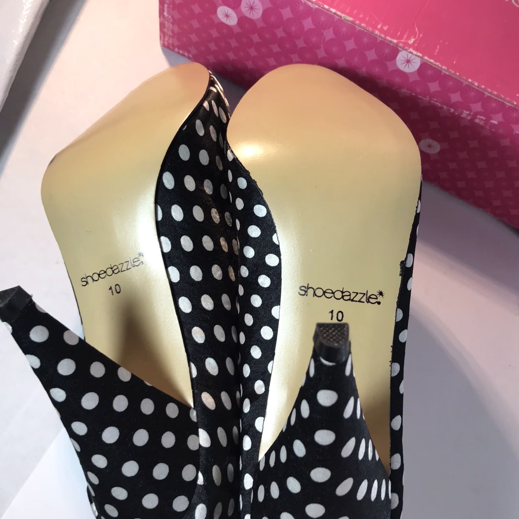 Vintage Shoedazzle Veronica Blk/Wht Polka Dot 4in Heels W-Pink Bows Womens Size 10 New Size US 10 / IT 40 - 8 Thumbnail