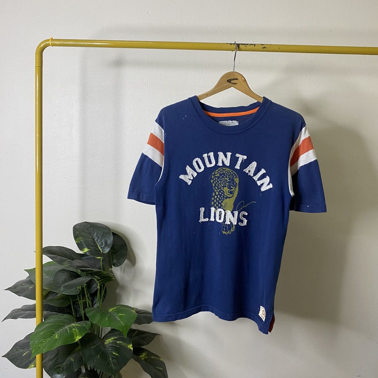 BARNS OUTFITTERS Mountain Lions Graphic Tee Size US M / EU 48-50 / 2 - 1 Thumbnail