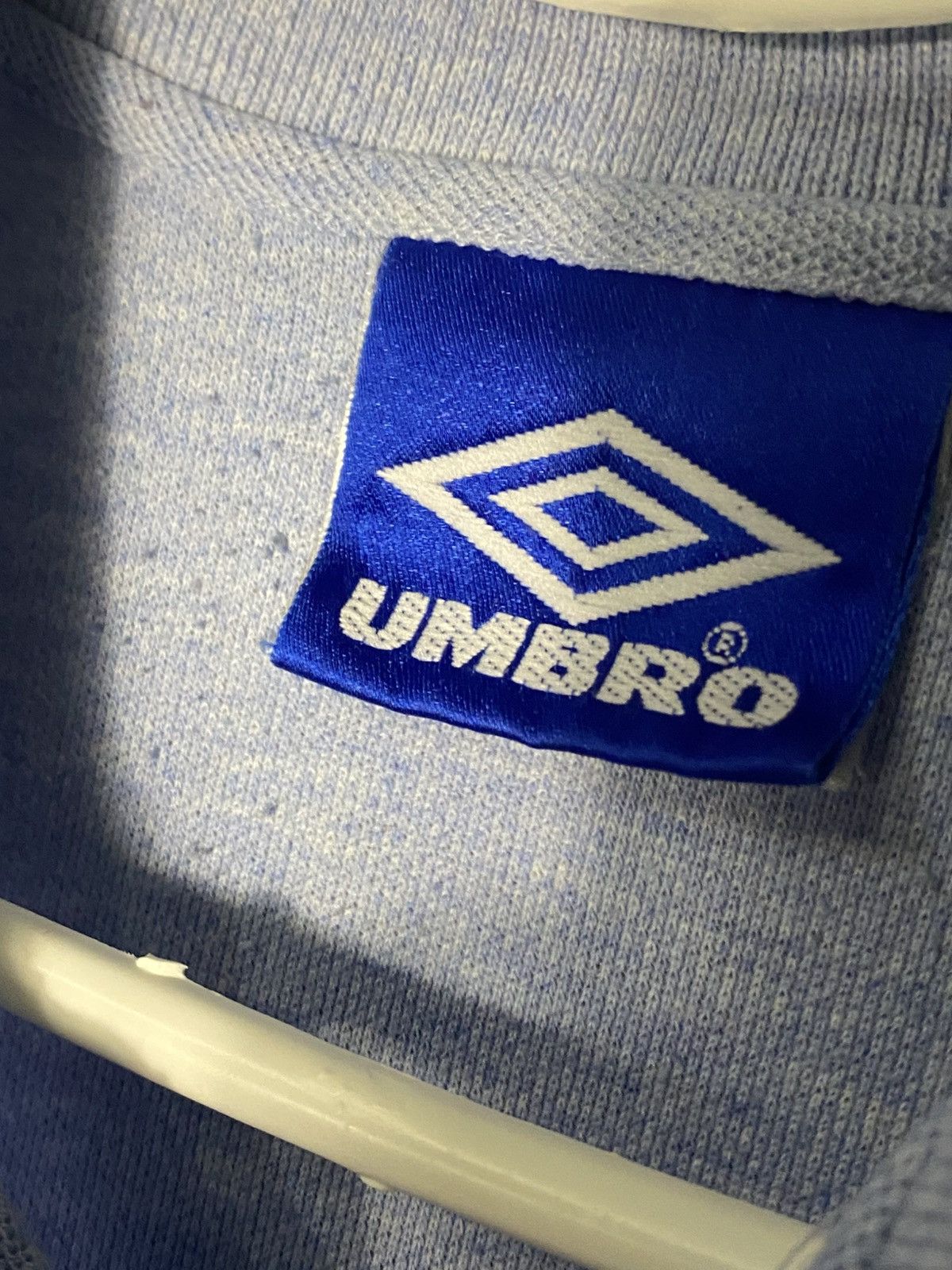 Umbro × Vintage Vintage England Umbro Soccer Football Jersey 90s FIFA Size US M / EU 48-50 / 2 - 3 Thumbnail