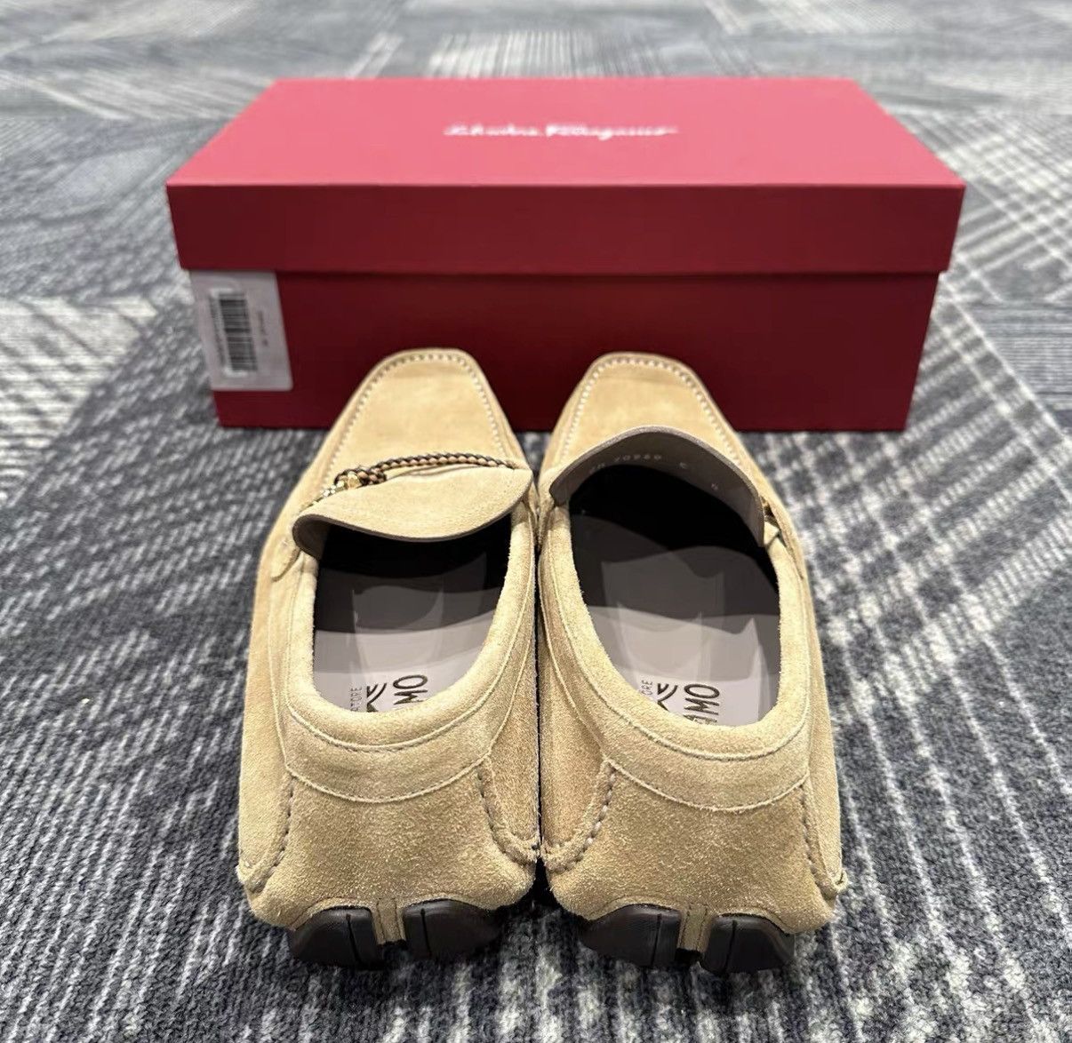 Salvatore Ferragamo Salvatore Ferragamo Suede Casual Shoes J42 Size US 8.5 / EU 41-42 - 3 Thumbnail