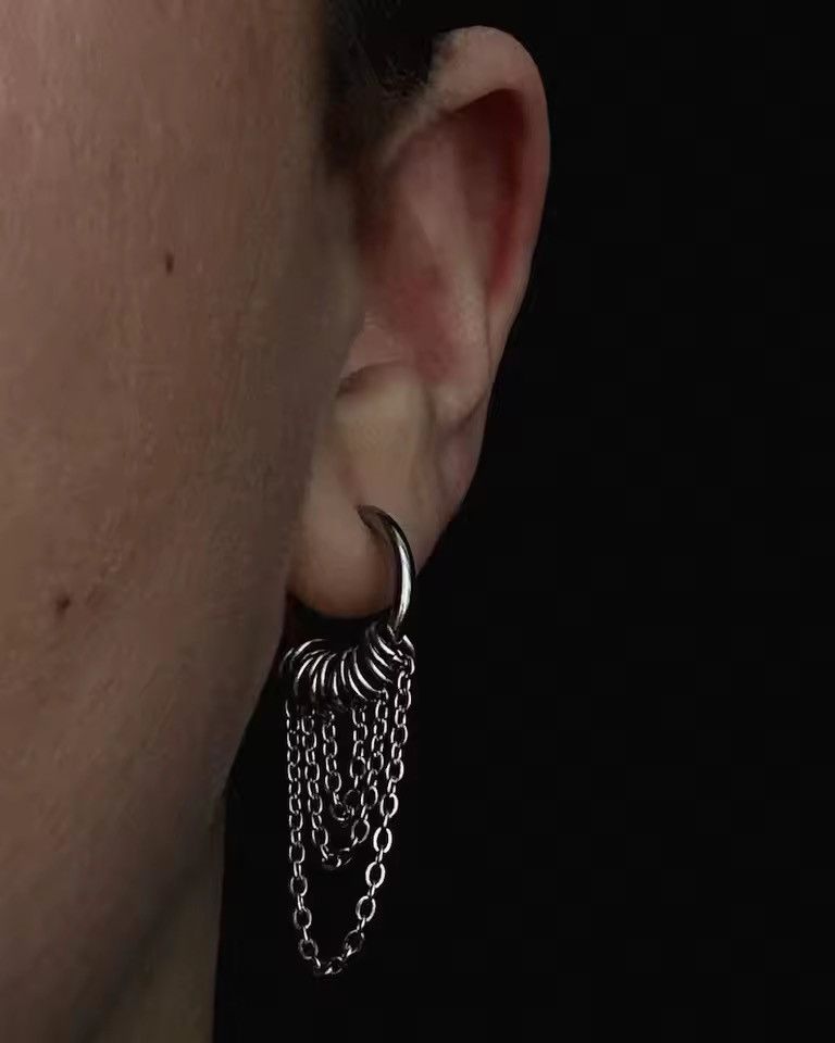 Japanese Brand triple chain huggie earrings Size ONE SIZE - 2 Thumbnail
