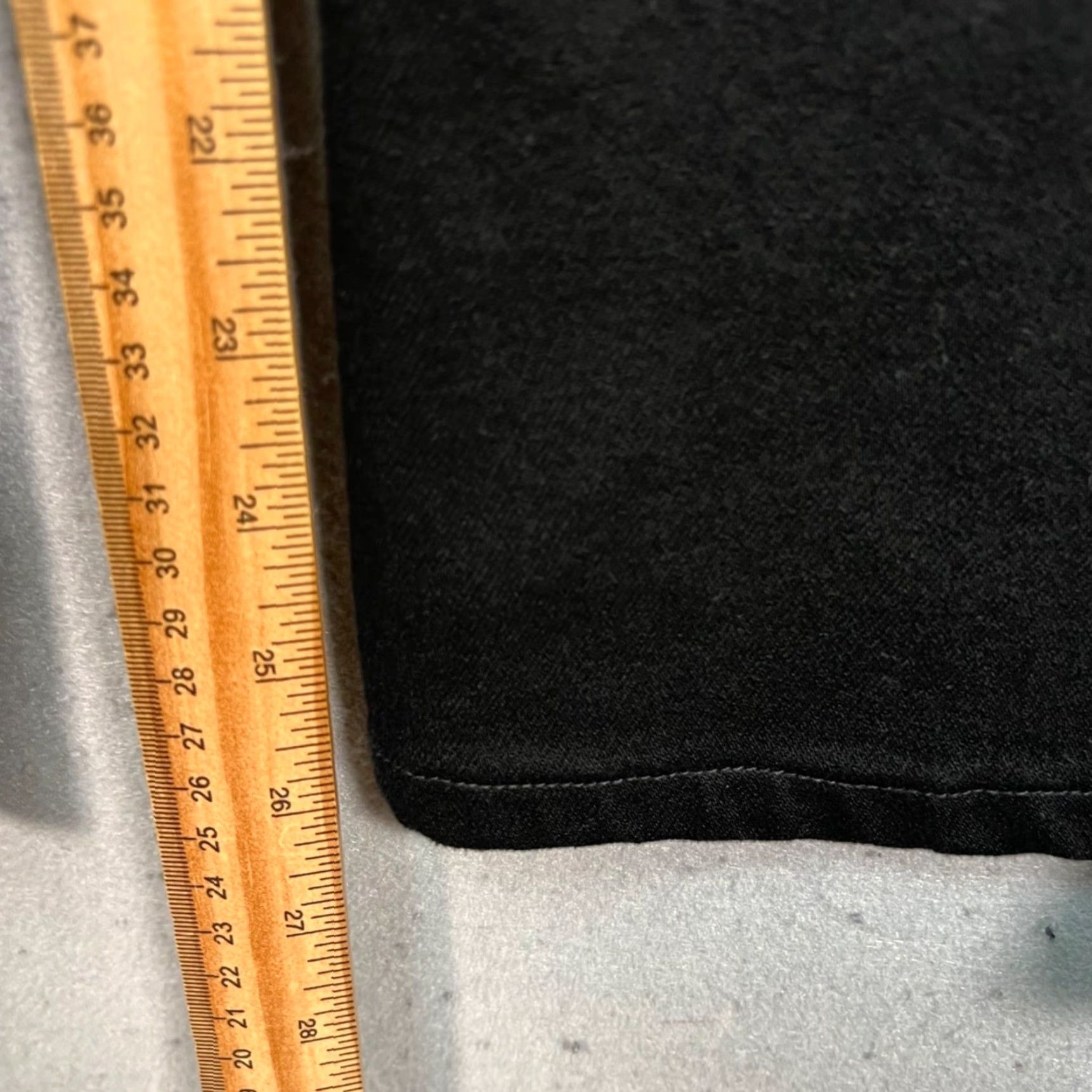 Uniqlo Uniqlo Womens Medium Black Straight Leg Stretch Pants 28 in Waist 27 in Inseam Adult Regular Modern Ankle Pants Size 32" / US 10 / IT 46 - 6 Thumbnail
