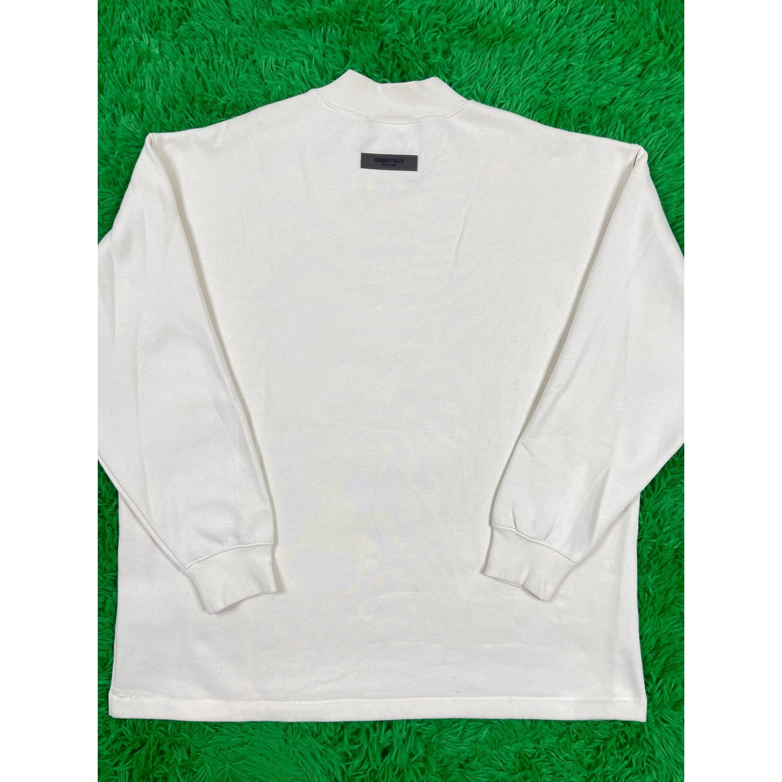Essentials Essentials Crewneck Cream Small Used Size US S / EU 44-46 / 1 - 5 Thumbnail