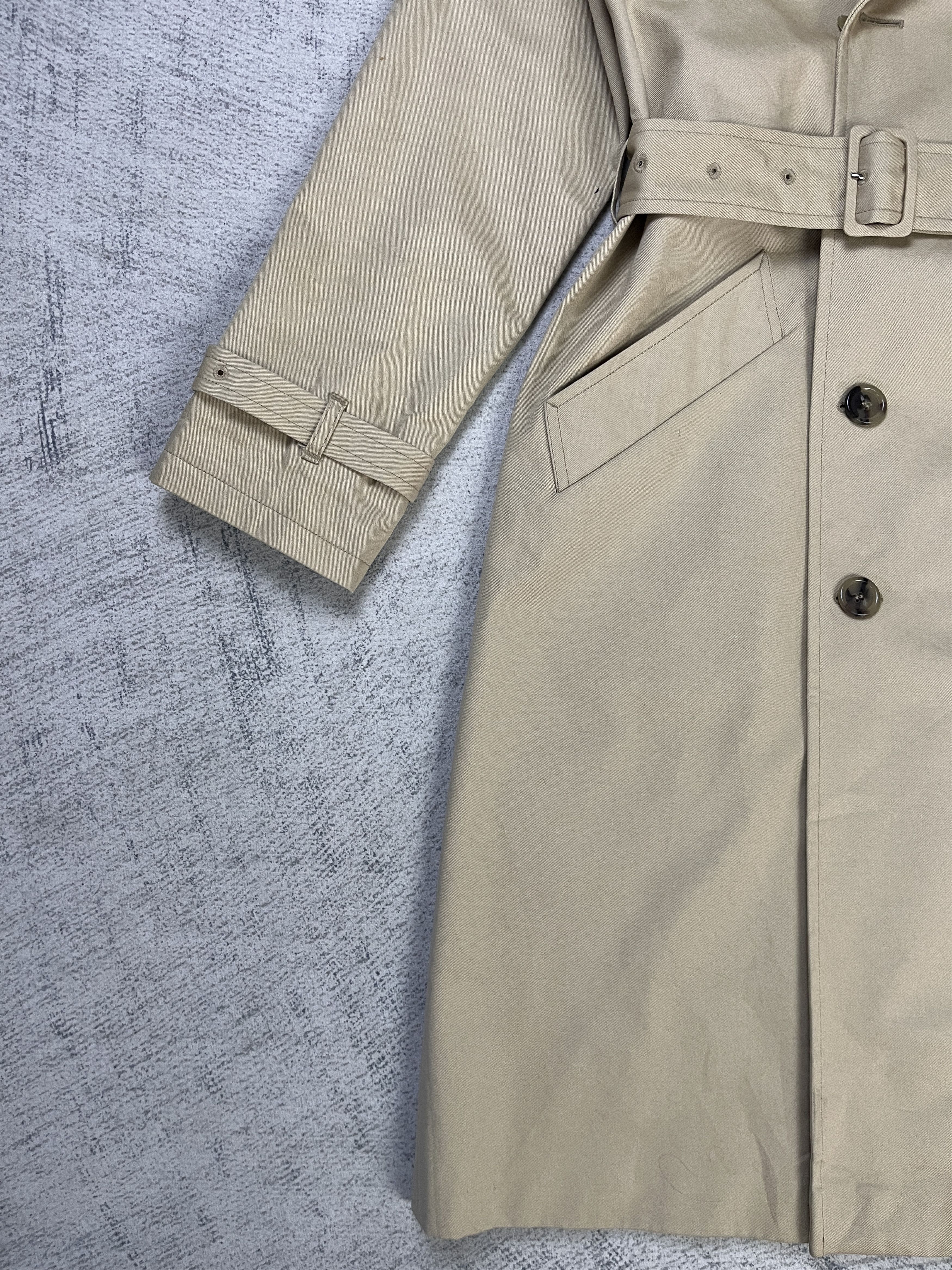 A.P.C. A.P.C Beige Trench Coat Made in Bulgaria Size US S / EU 44-46 / 1 - 5 Thumbnail