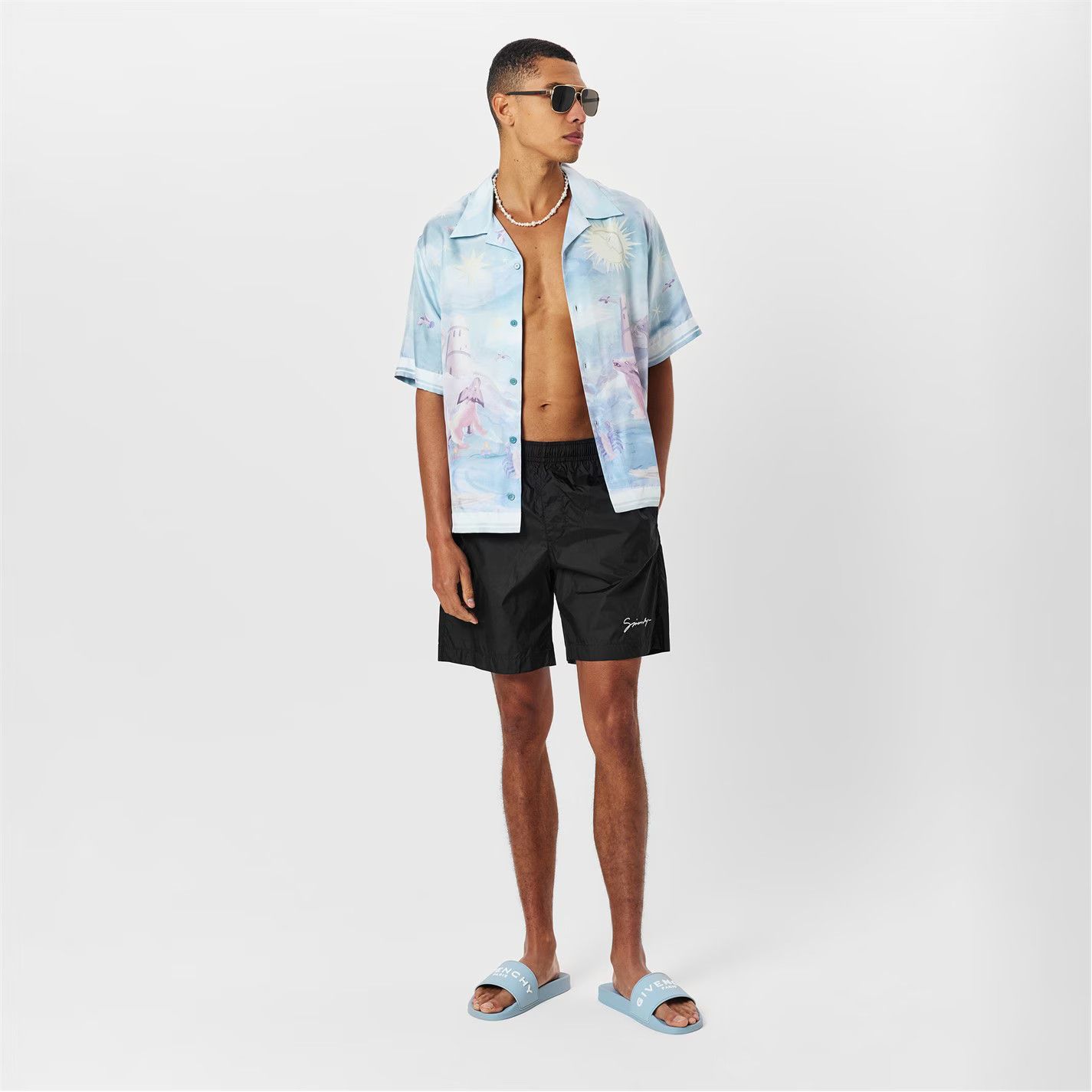 Givenchy o1g2r1mq0426 Quick Dry Swim Shorts in Black Size US 32 / EU 48 - 6 Thumbnail