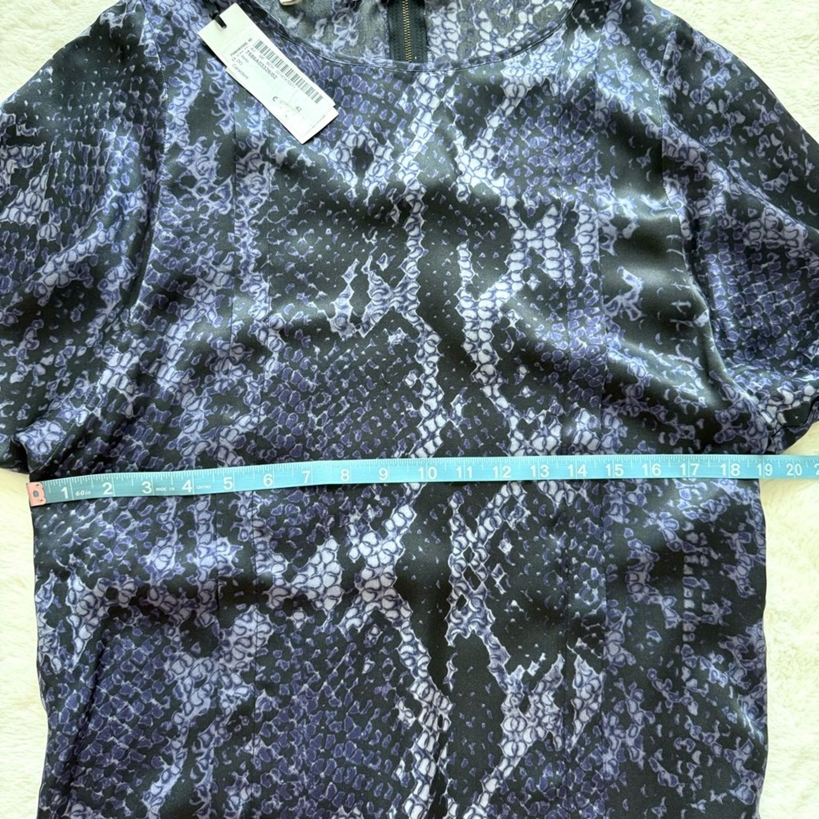Other NWT!! CARACTERE women animal print silk dress size M 516$ Size M / US 6-8 / IT 42-44 - 10 Thumbnail