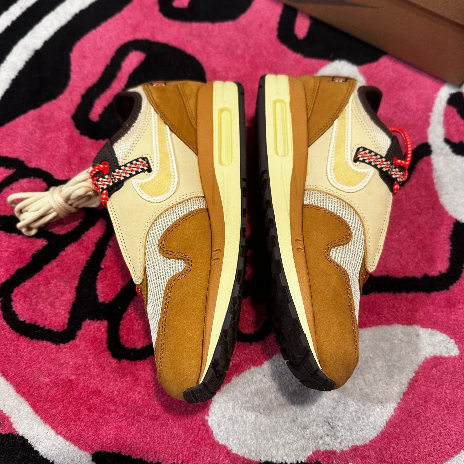 Travis Scott Nike Air Max 1 Travis Scott Cactus Jack Baroque Brown Size 9 Size US 9 / EU 42 - 7 Thumbnail