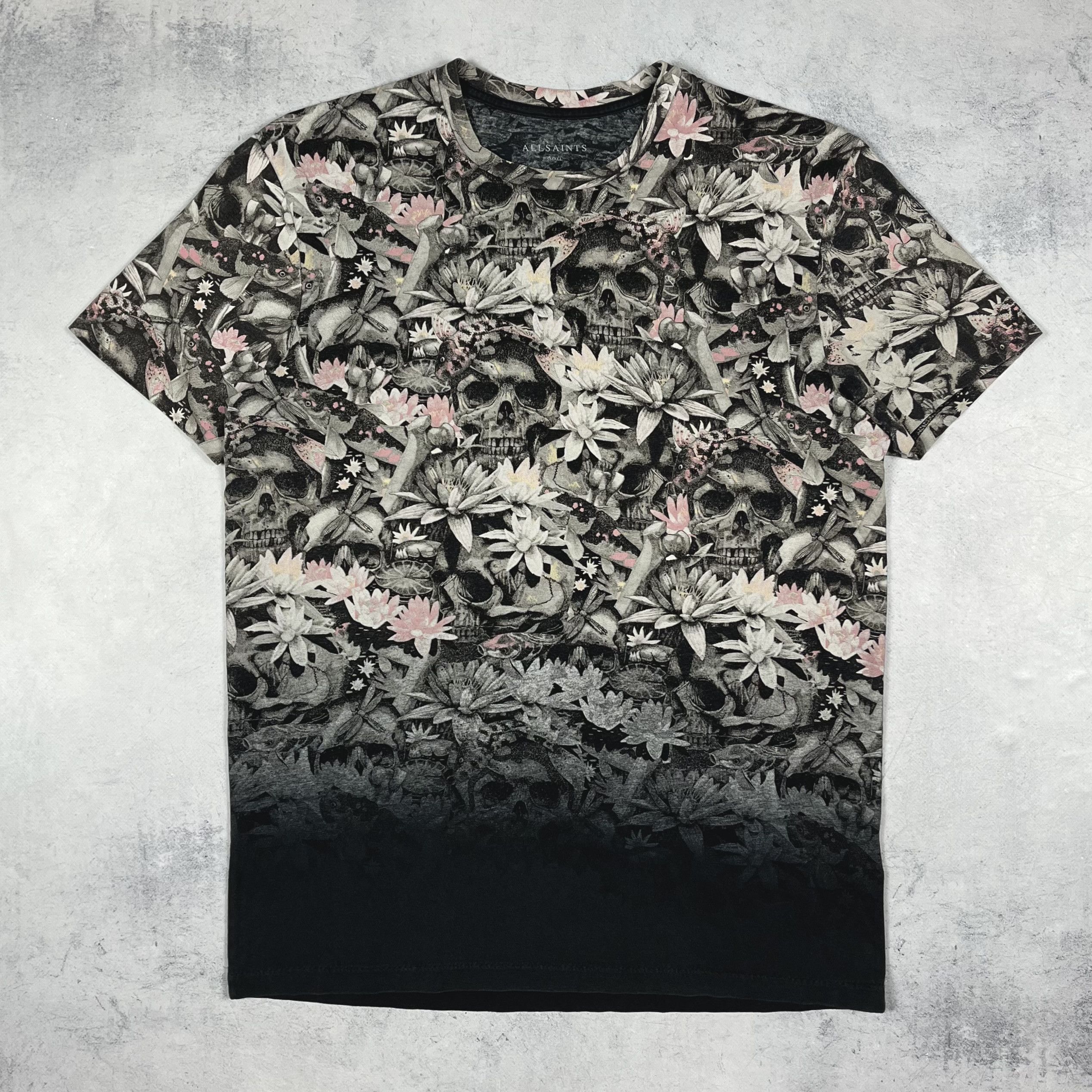 Allsaints Designer AllSaints All Over Print Pound Crew T Shirt Size US S / EU 44-46 / 1 - 2 Thumbnail