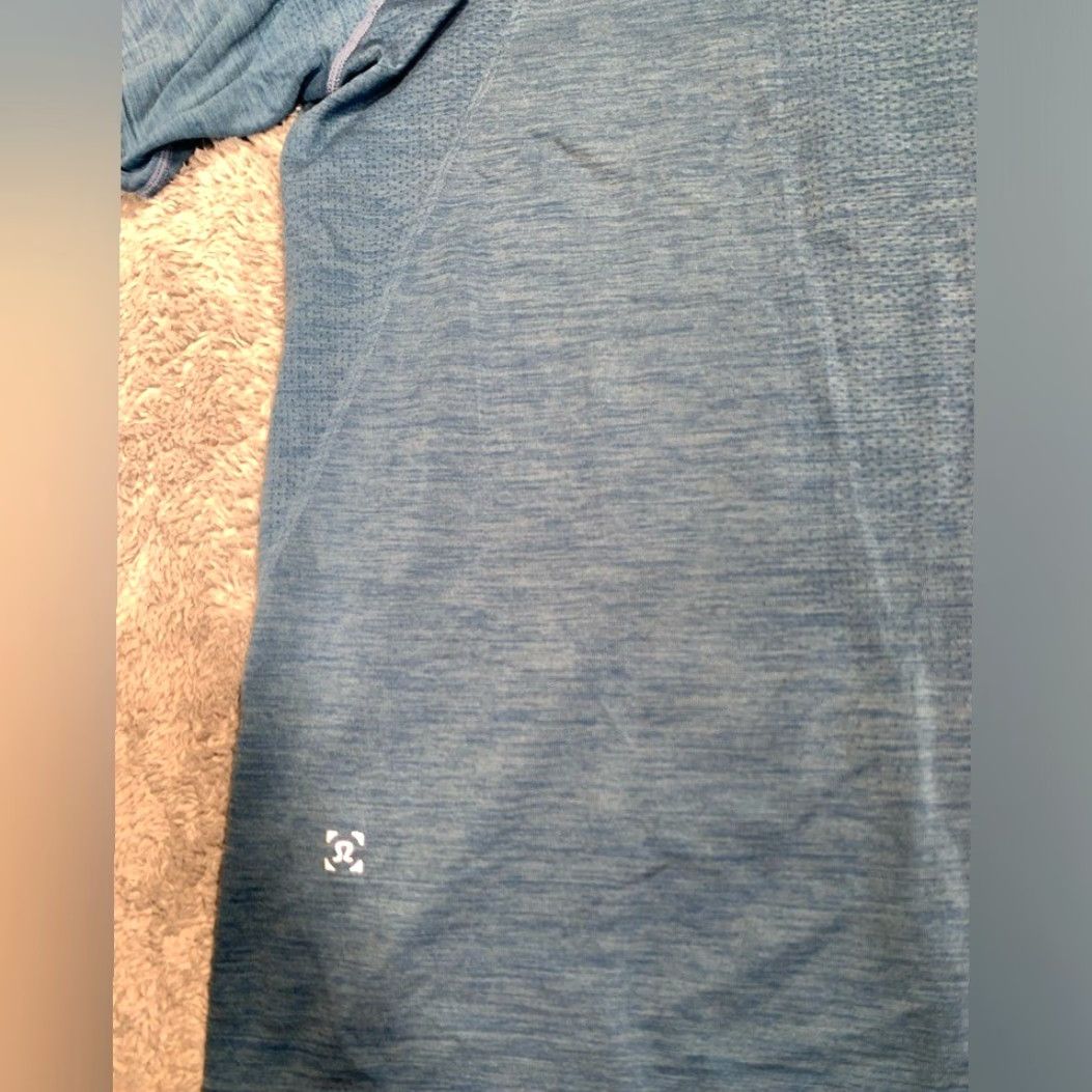 Lululemon Lululemon Short Sleeve Shirt S Men Blue Size US S / EU 44-46 / 1 - 8 Thumbnail