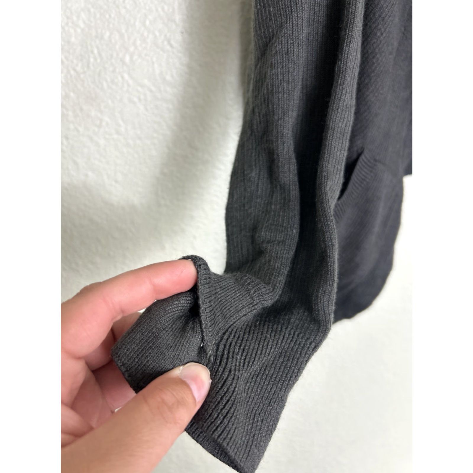 Lululemon Lululemon Cardigan Sweater Wrap Gray Long Sleeve Womens 8 Cashmere Blend Regular Fit Casual Winter Size M / US 6-8 / IT 42-44 - 3 Thumbnail