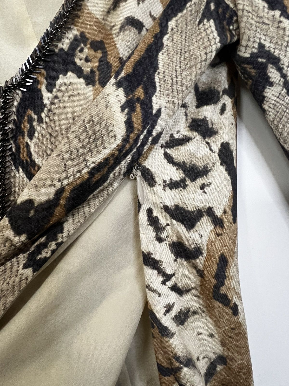 Blumarine Blumarine long sleeve M 100% silk animal print Size M / US 6-8 / IT 42-44 - 6 Thumbnail