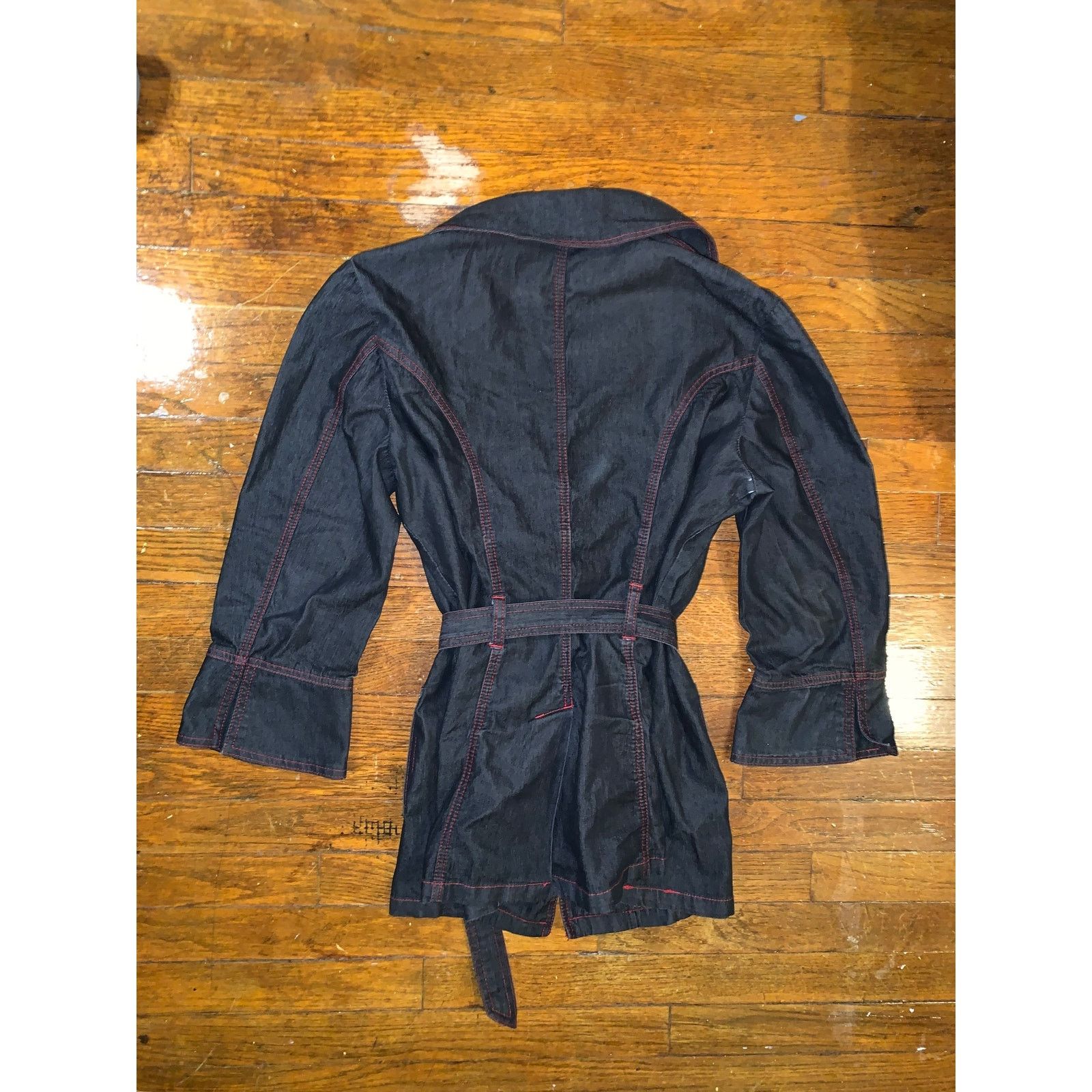 Other × Vintage Bisou Bisou Denim Jacket Belted Dark Wash Red Stitch L Y2K Size L / US 10 / IT 46 - 4 Thumbnail