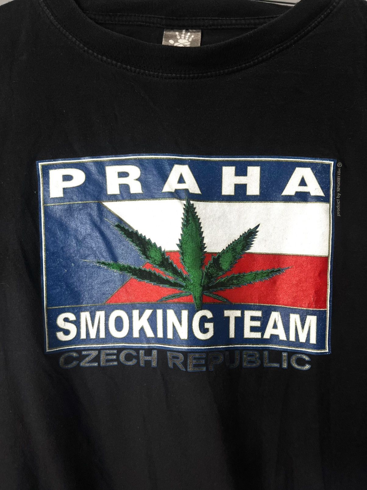 Vintage 1990’s Vintage Praha Smoking Team Marijuana Weed Rap Tee Size US XXL / EU 58 / 5 - 2 Thumbnail