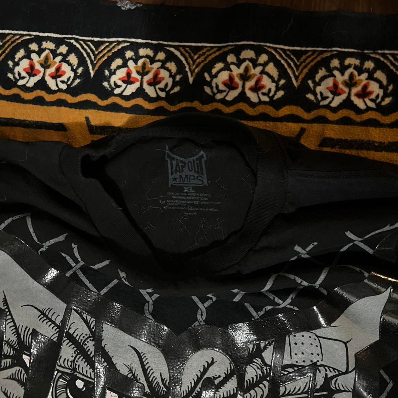 Affliction × Helix × Tapout Crazy rare tapout y2k shirt afflliction mma elite skulls emo Size US XL / EU 56 / 4 - 3 Thumbnail