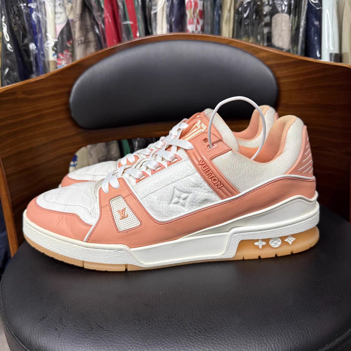 Louis Vuitton Louis Vuitton Trainer White Pink Peach K15 Size US 10.5 / EU 43-44 - 6 Thumbnail