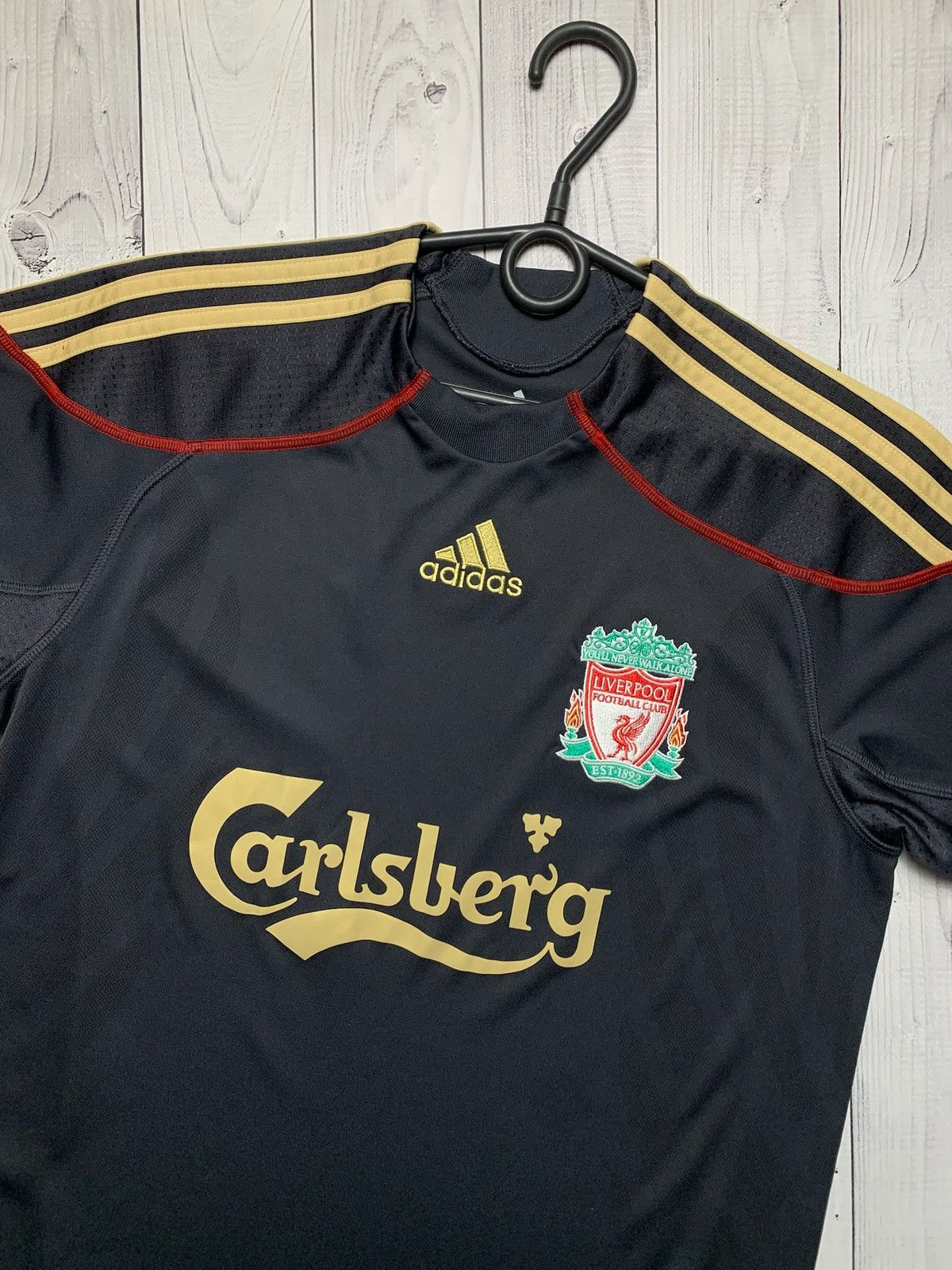 Adidas × Vintage Vintage adidas Liverpool black size Xs/S away rare gold line Size US XS / EU 42 / 0 - 2 Thumbnail