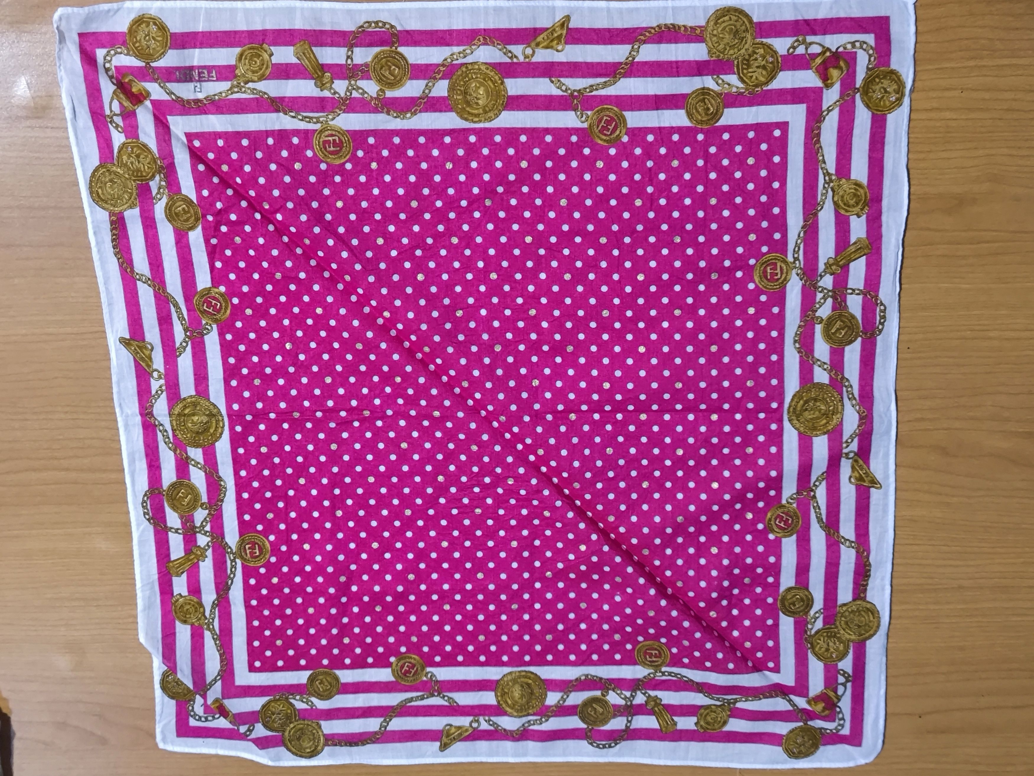 Fendi VINTAGE FENDI HANDKERCHIEF Size ONE SIZE - 1 Thumbnail