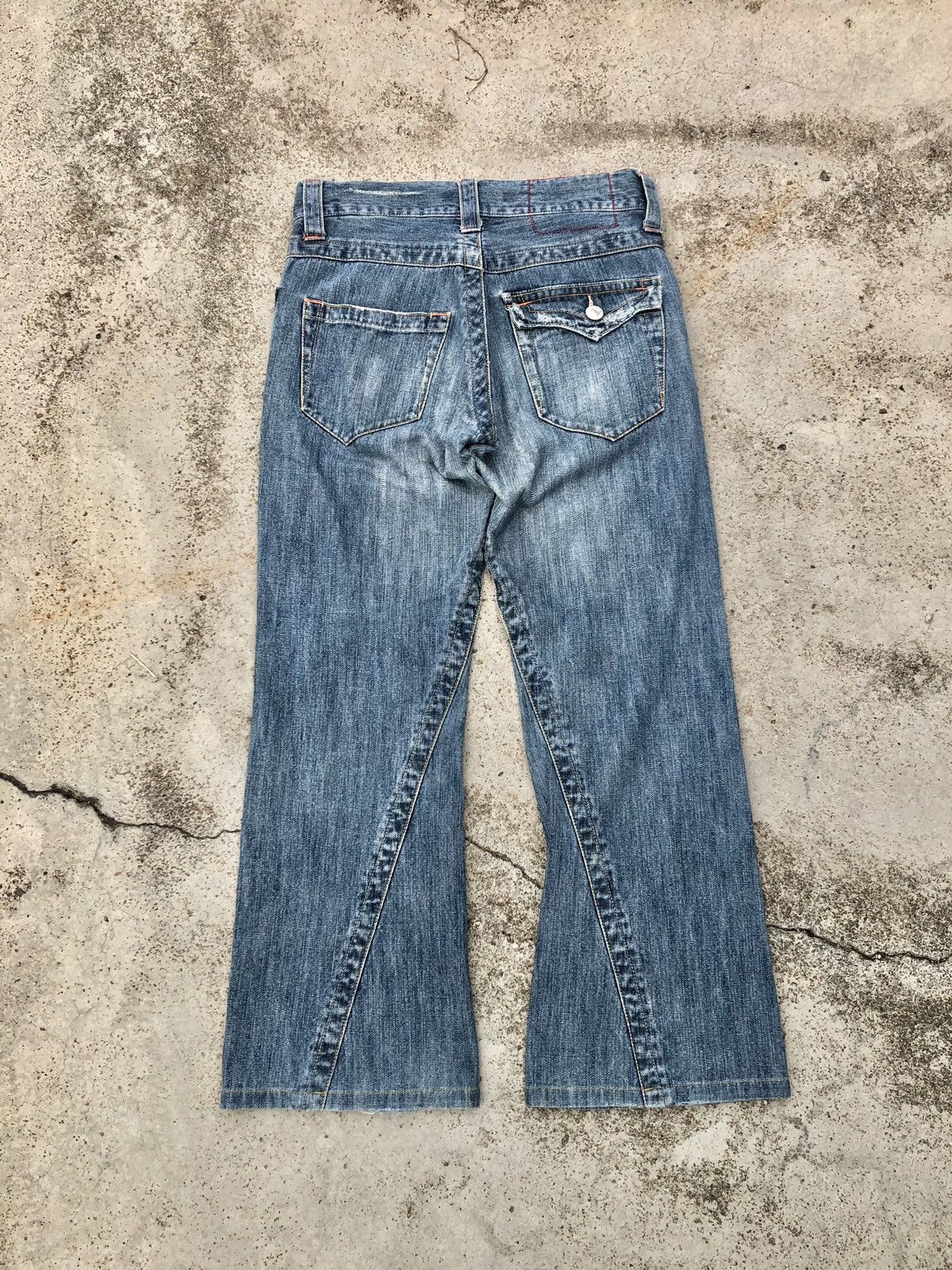 Japanese Brand FLARED TWIST DENIM BY DOMINATE JEANS Size US 32 / EU 48 - 6 Thumbnail