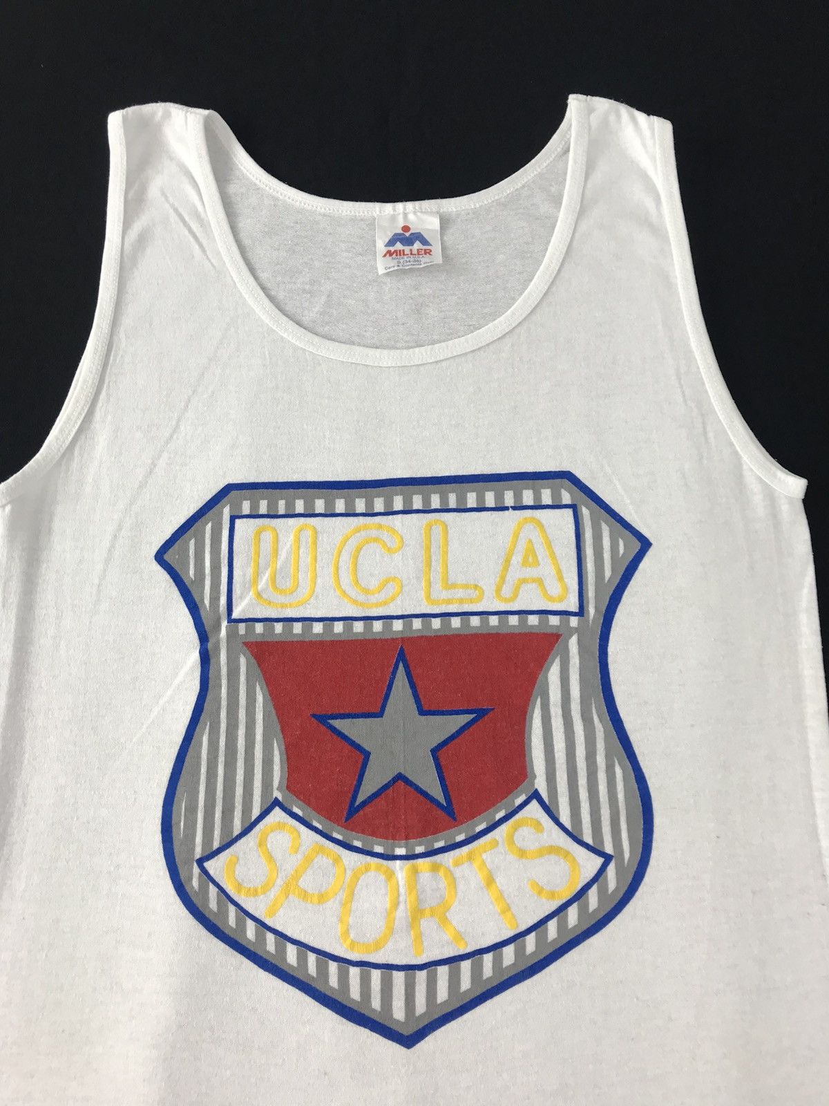 Other 90s UCLA Bruin Sport Big Badge Logo Sleeveless T-shirt Size US S / EU 44-46 / 1 - 4 Thumbnail