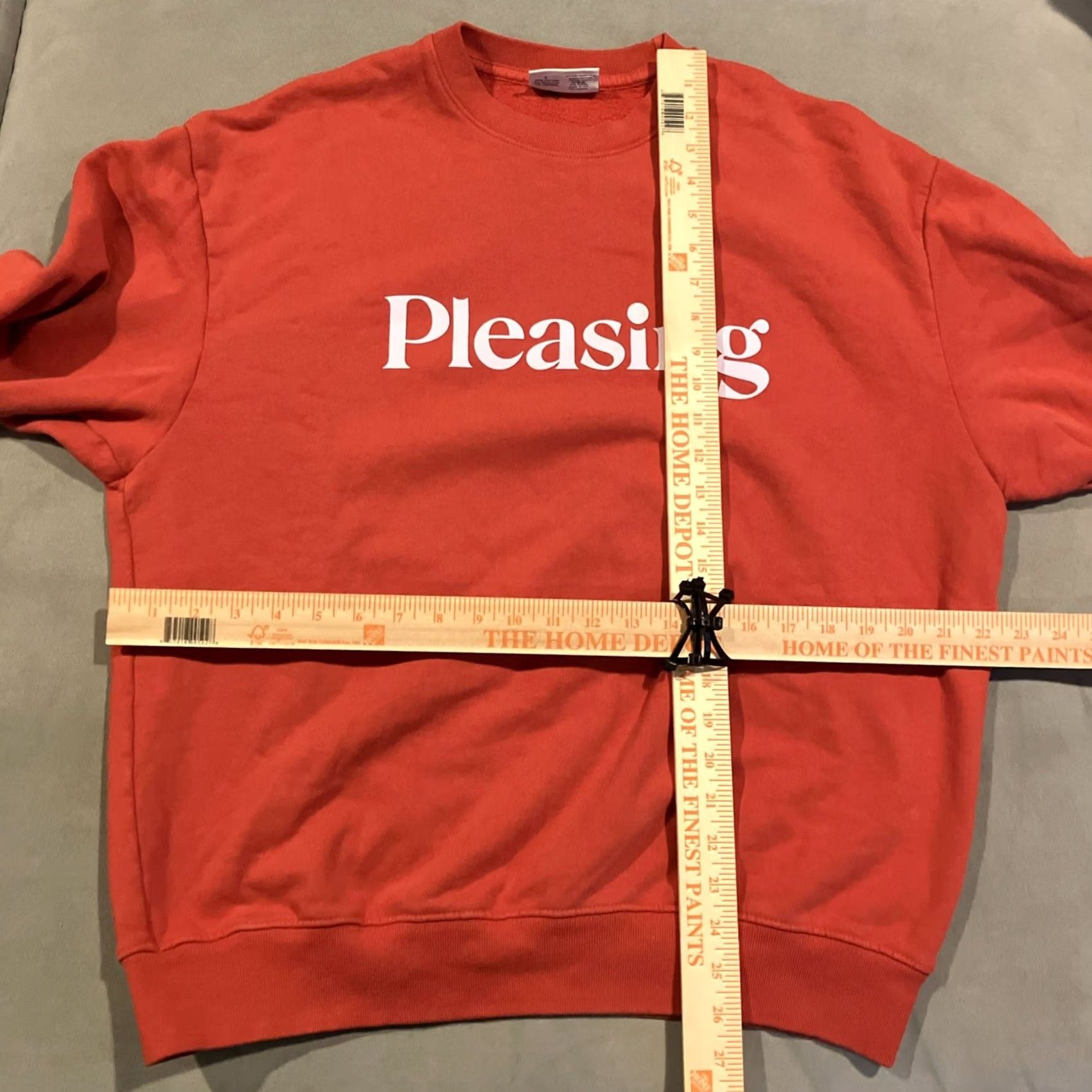 Vintage Pleasing Harry Styles Big Logo Crewneck Sweatshirt Mens Large Red Fleece Pullover Sweatshirt Logo Size US L / EU 52-54 / 3 - 5 Thumbnail